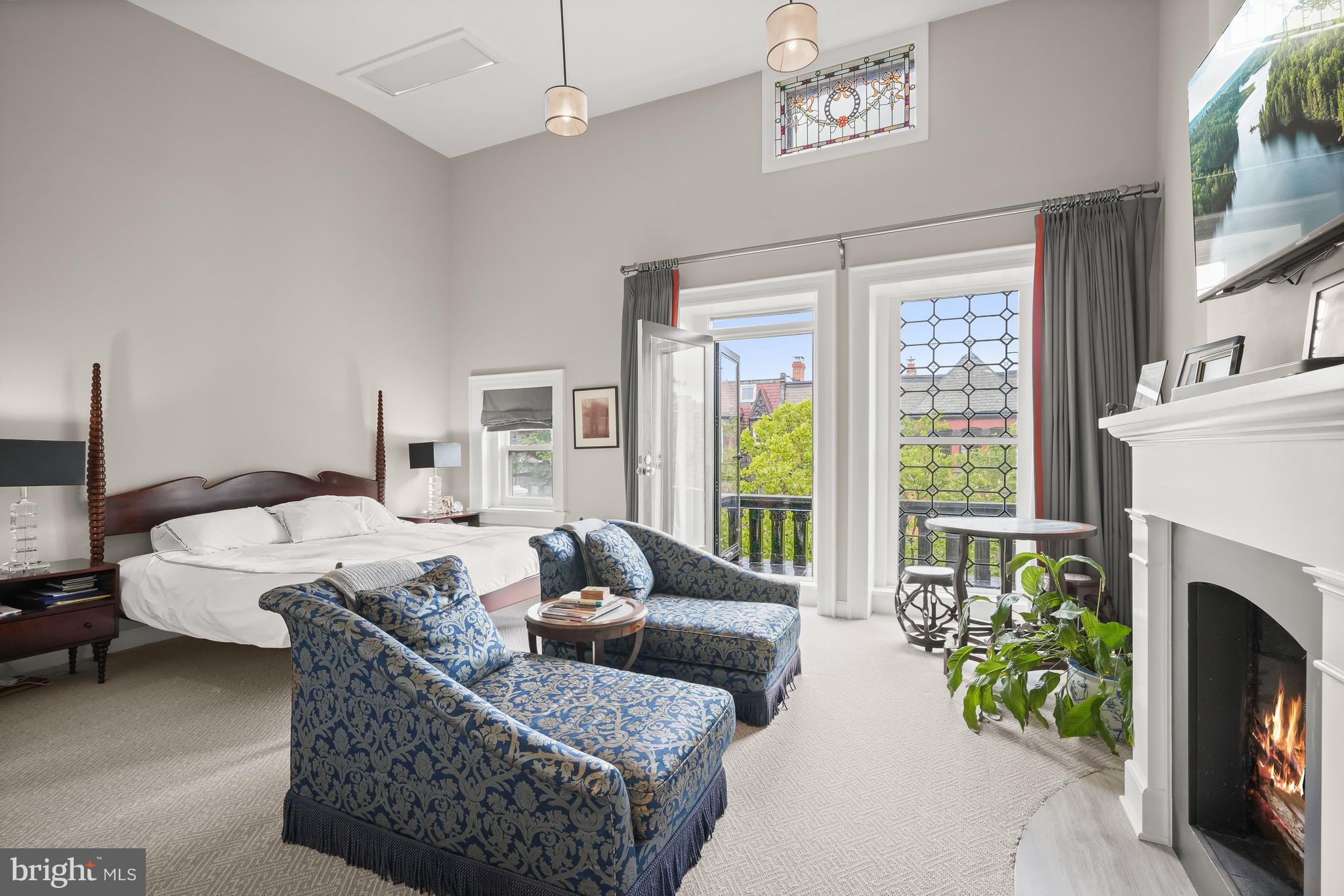 DUPONT CIRCLE - Residential