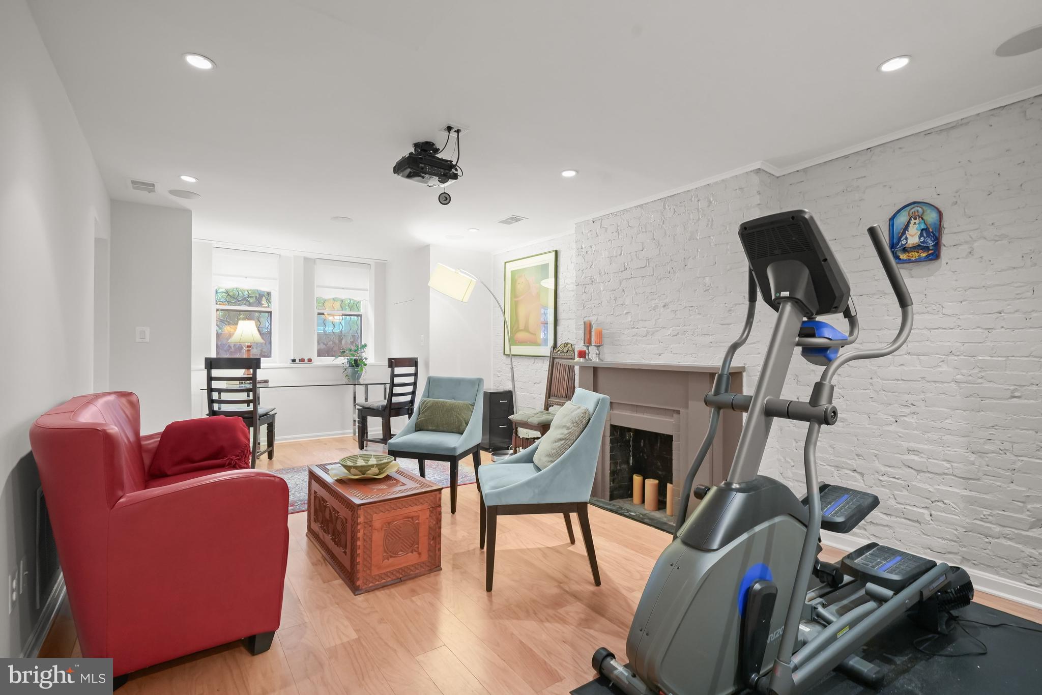 DUPONT CIRCLE - Residential