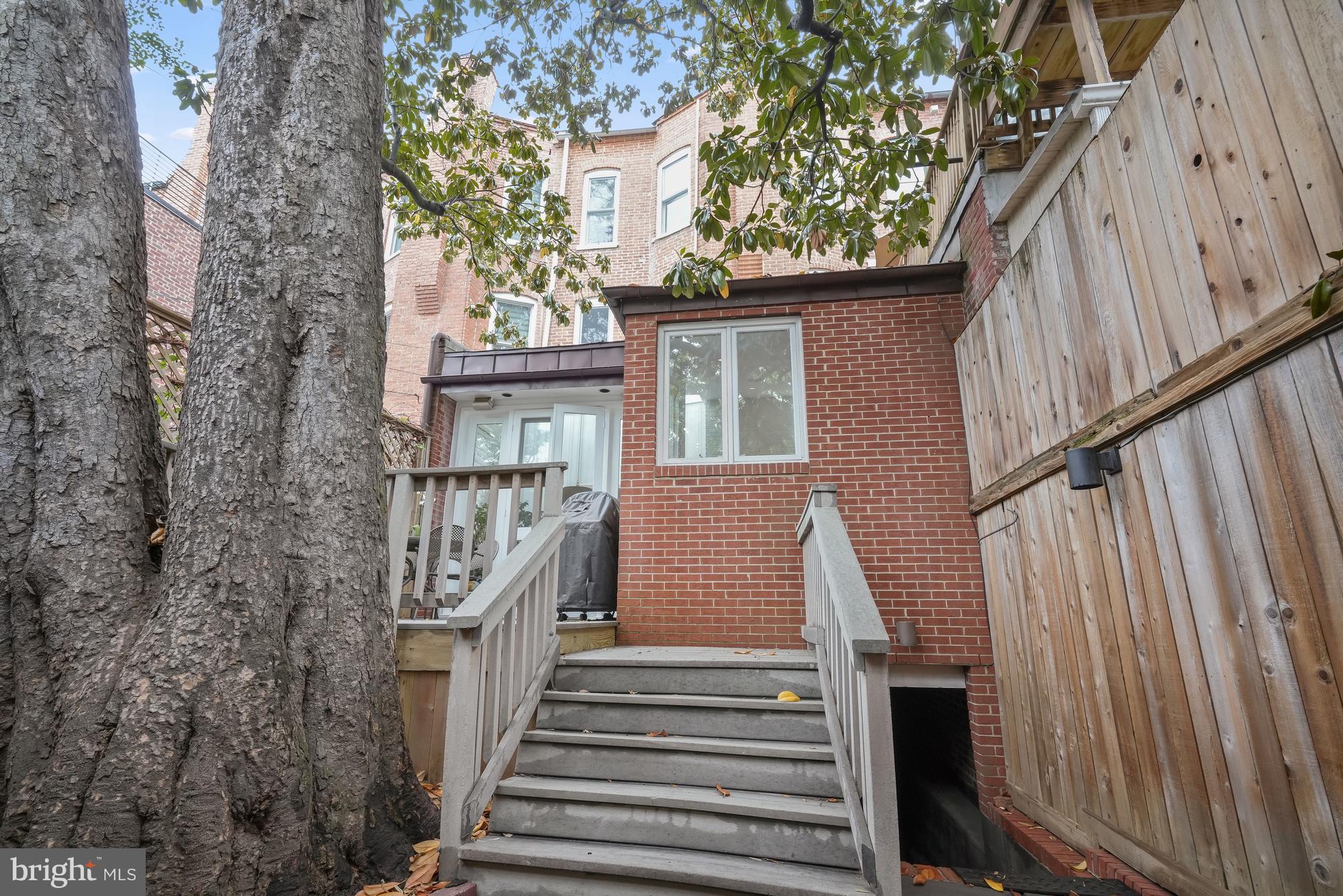 DUPONT CIRCLE - Residential