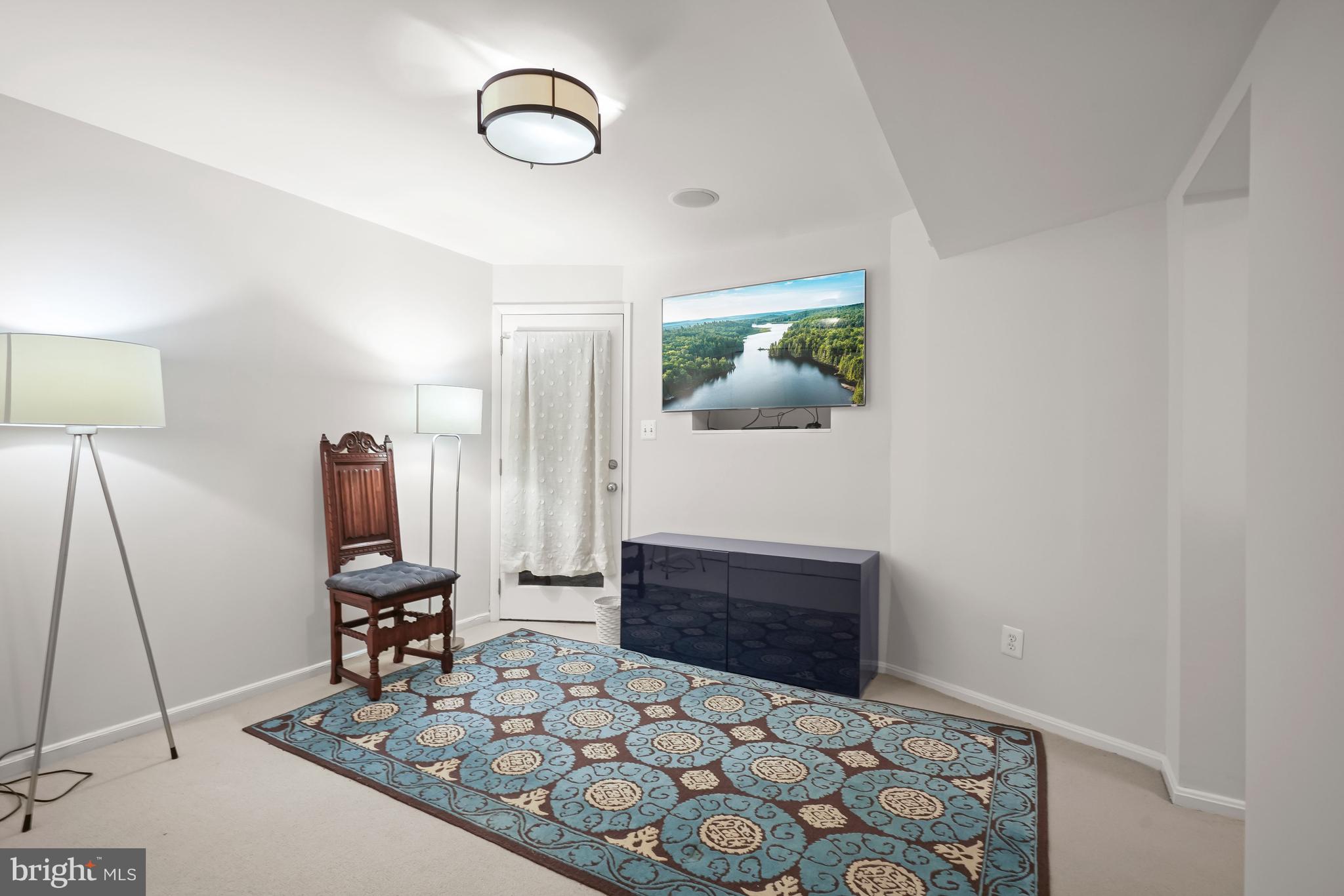 DUPONT CIRCLE - Residential