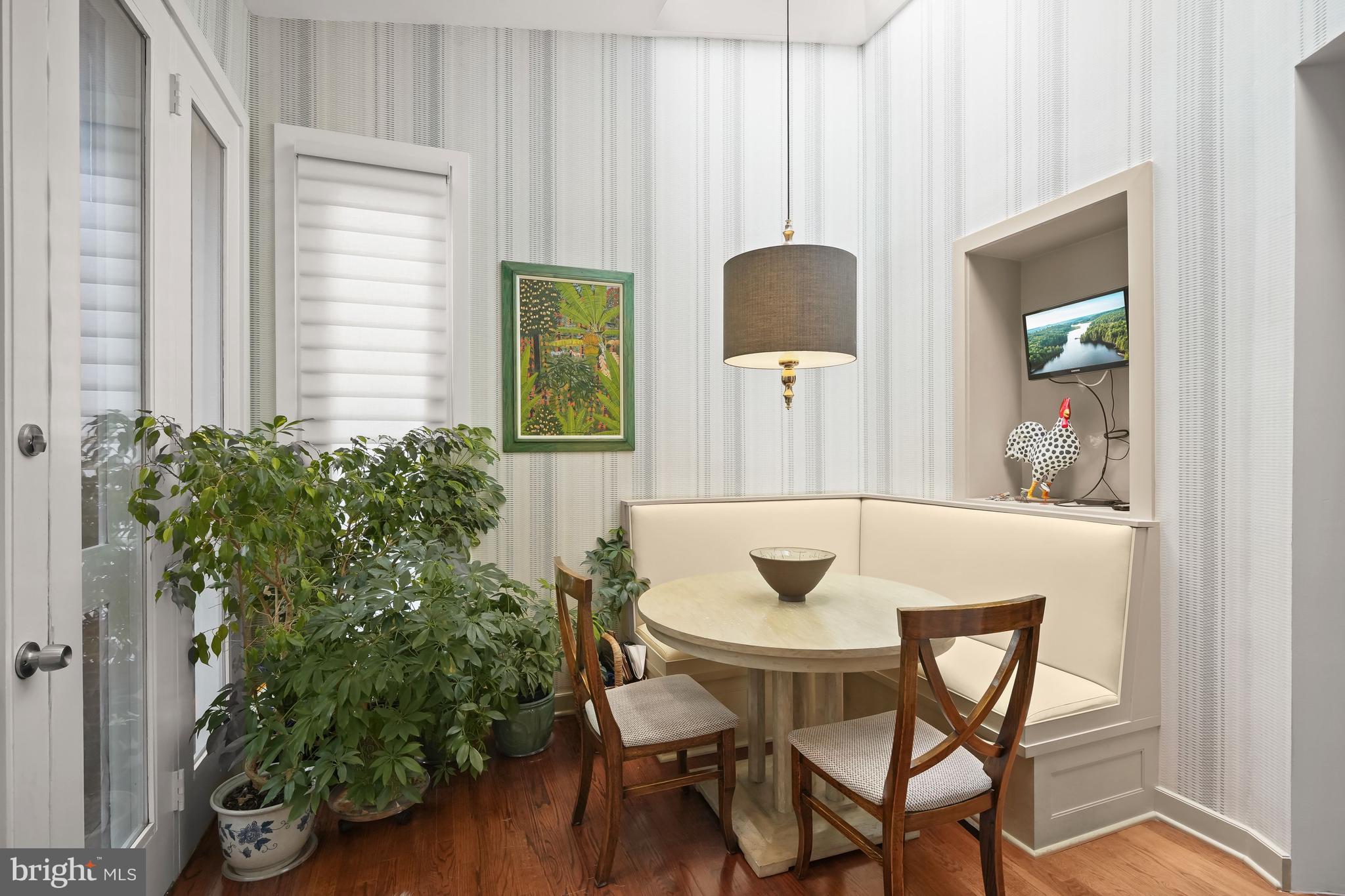 DUPONT CIRCLE - Residential