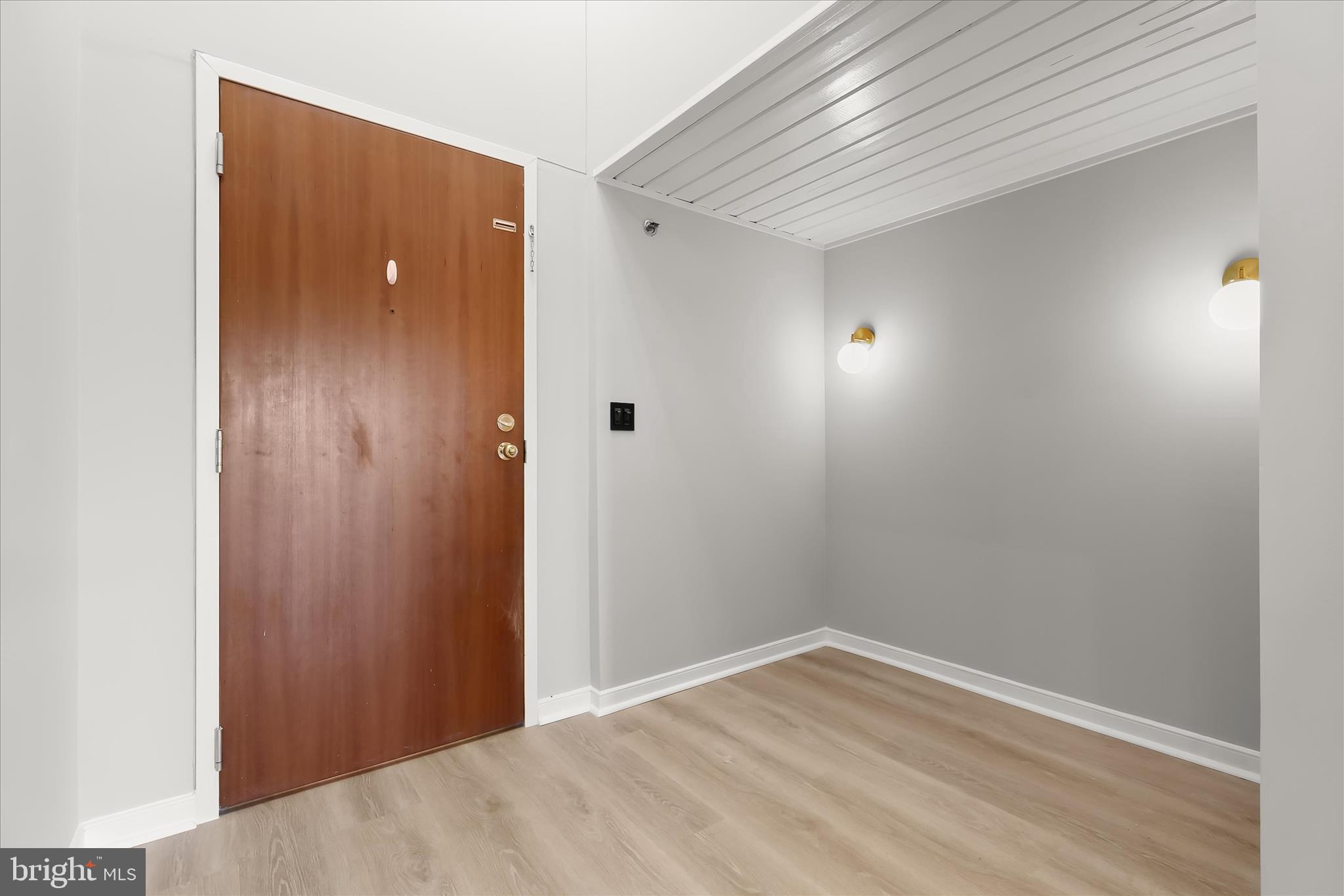 2901 BOSTON STREET 302