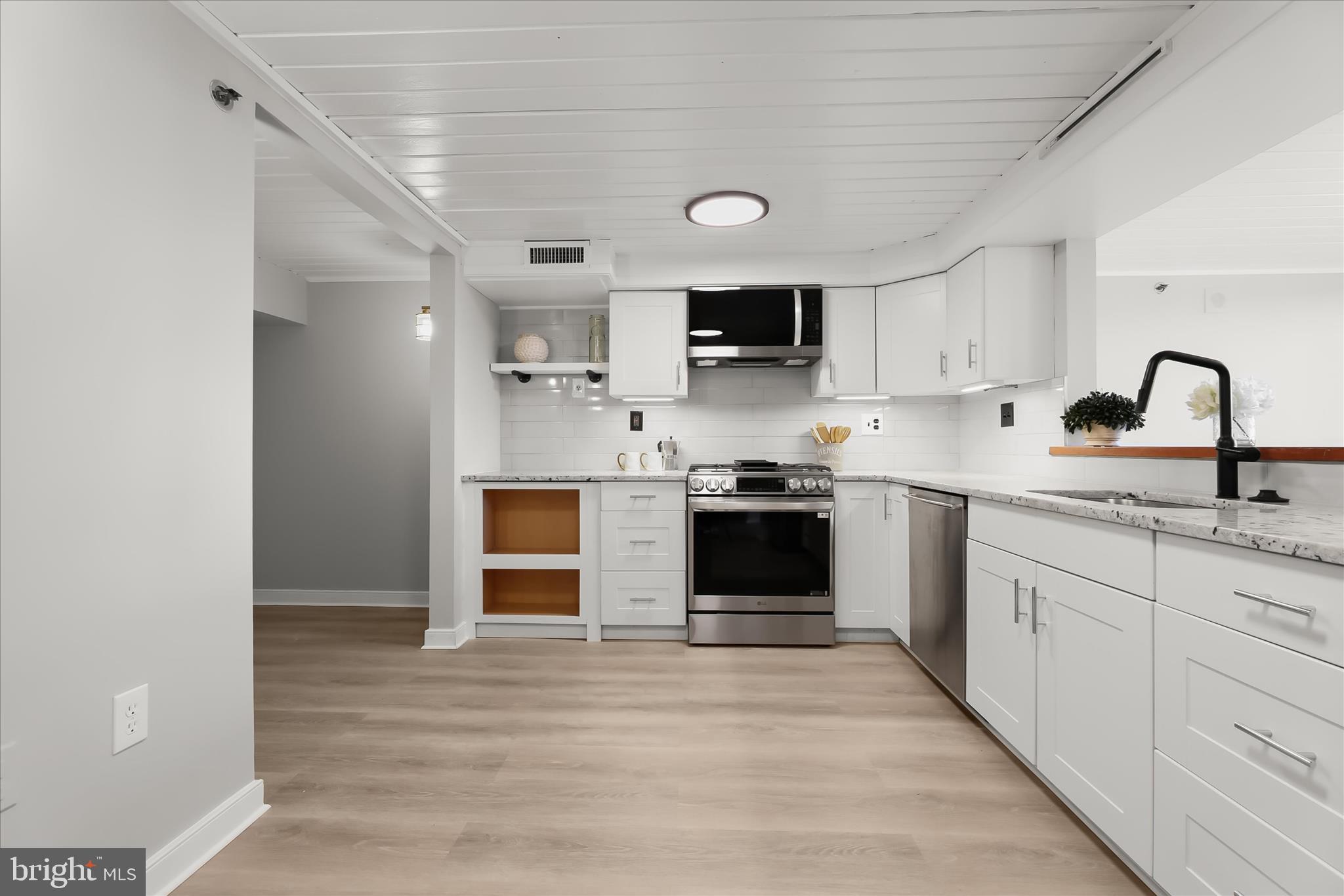 CANTON - Residential