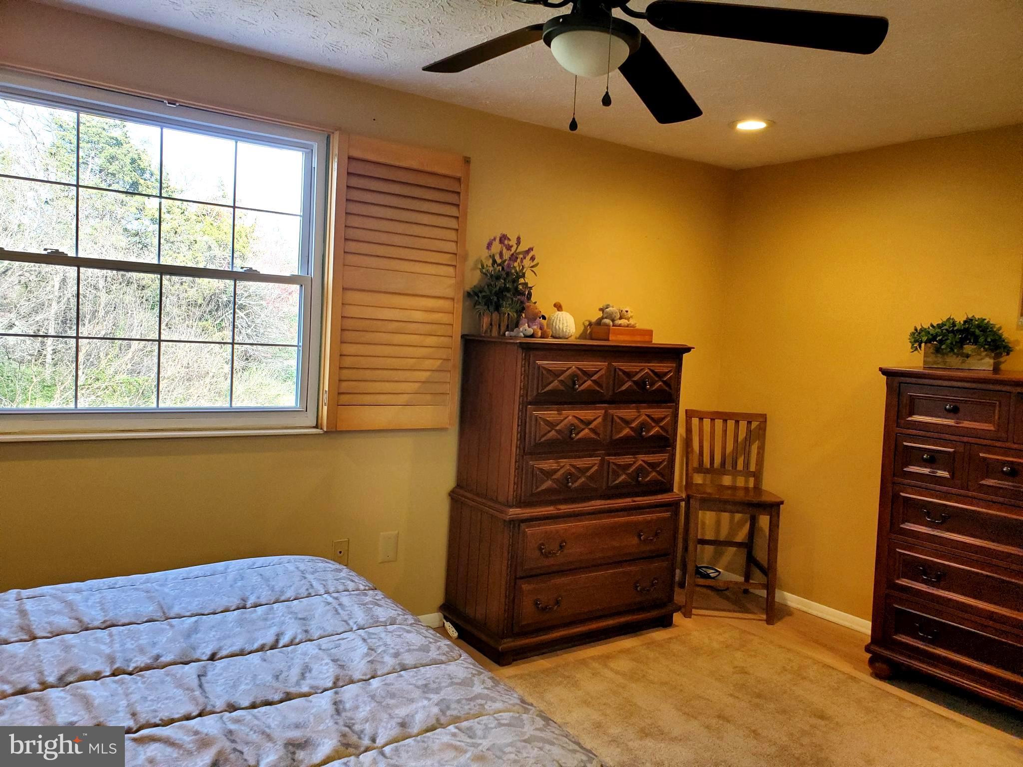 RESTON - Residential Lease