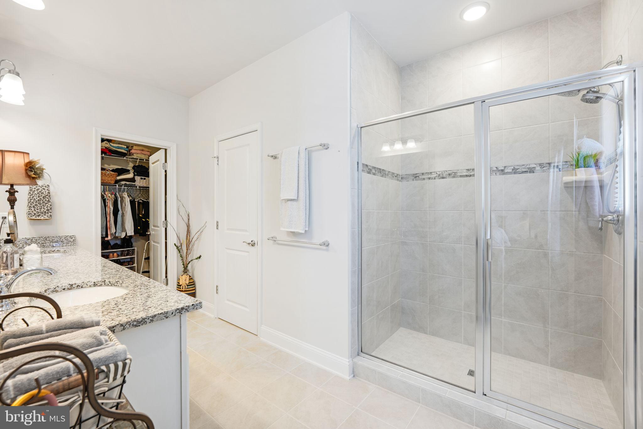 POTOMAC SHORES - Residential Lease