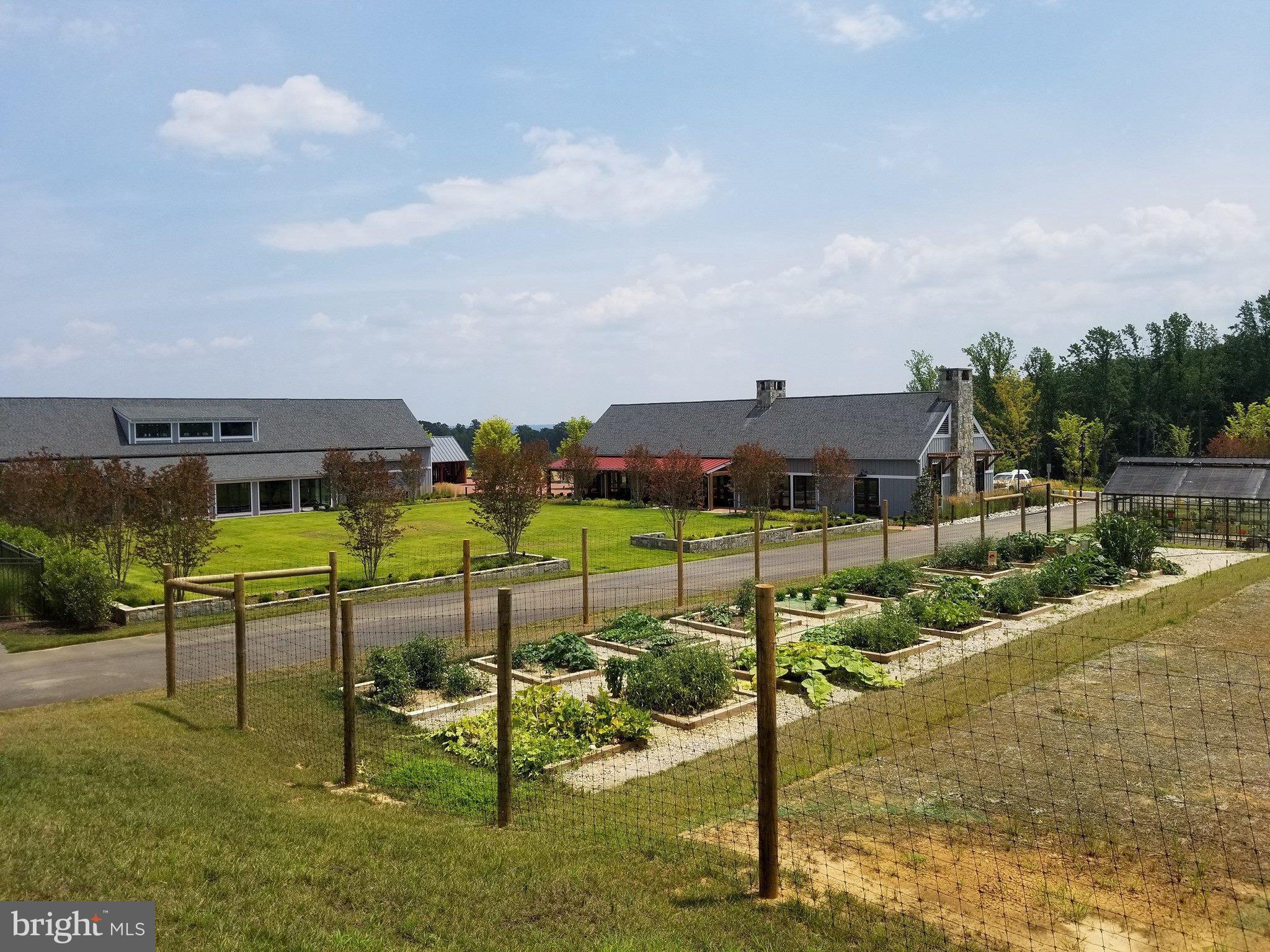 POTOMAC SHORES - Residential Lease