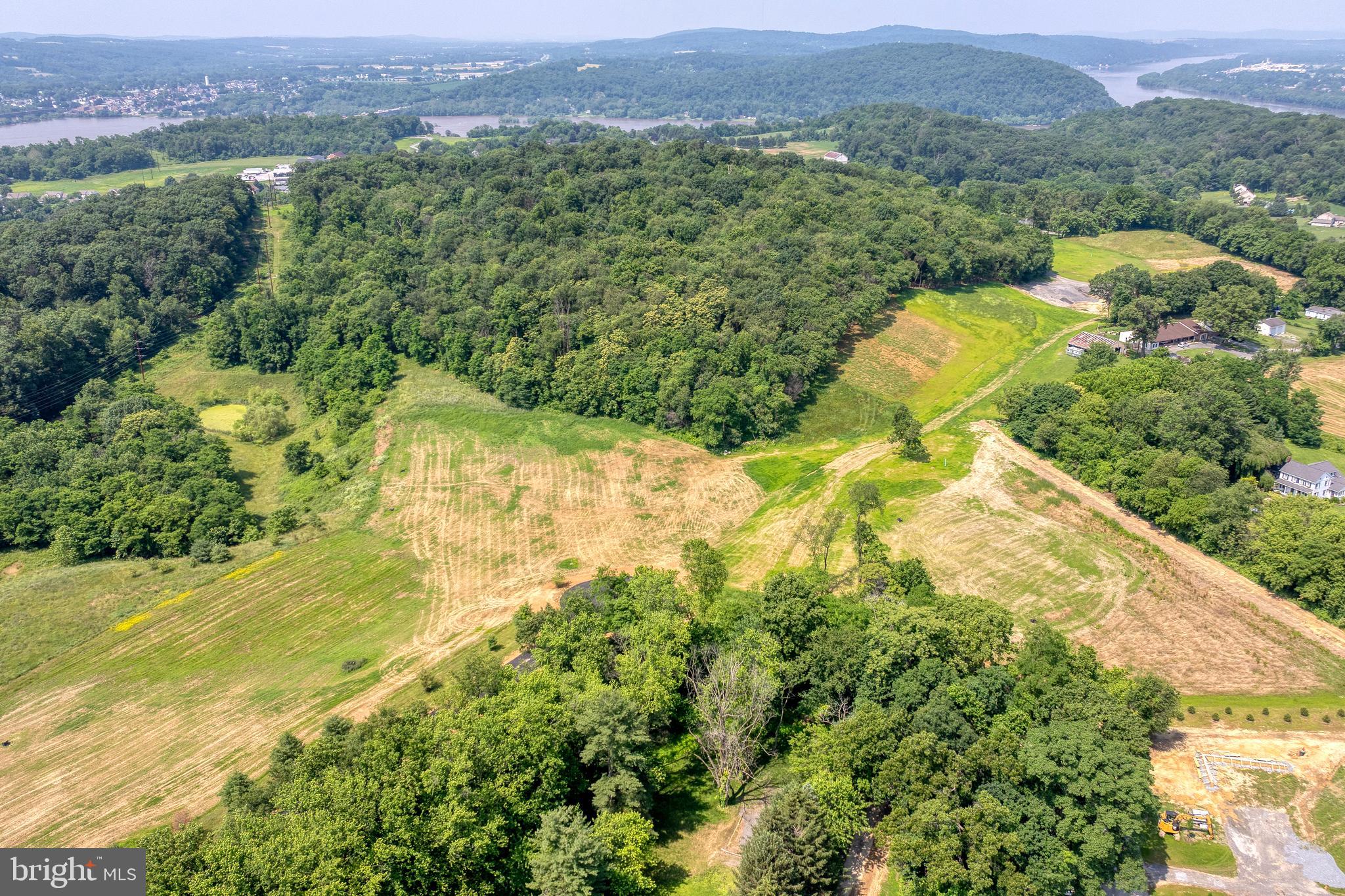 532 PHILLIPS DRIVE LOT 3