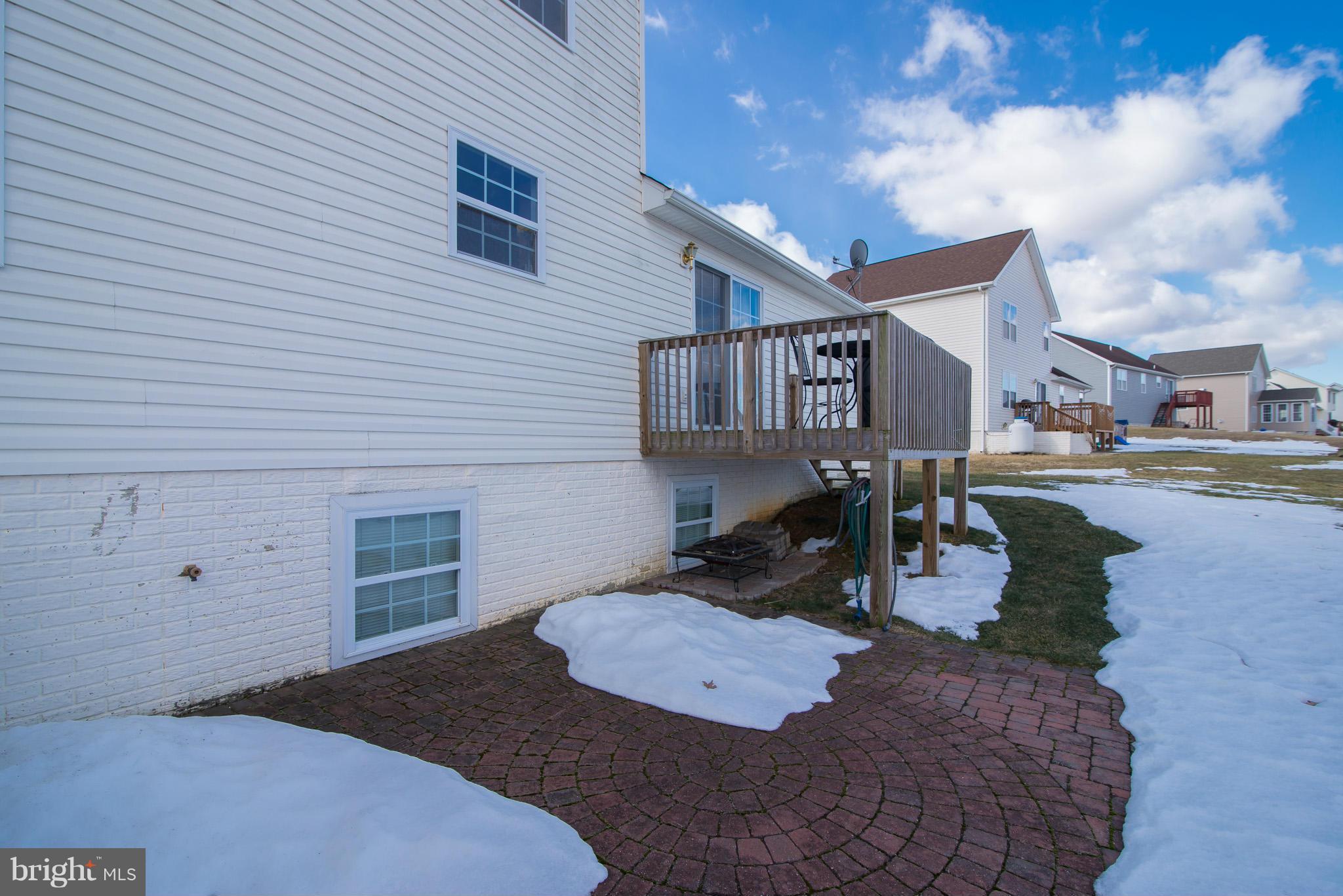 BRIAR RUN - Residential