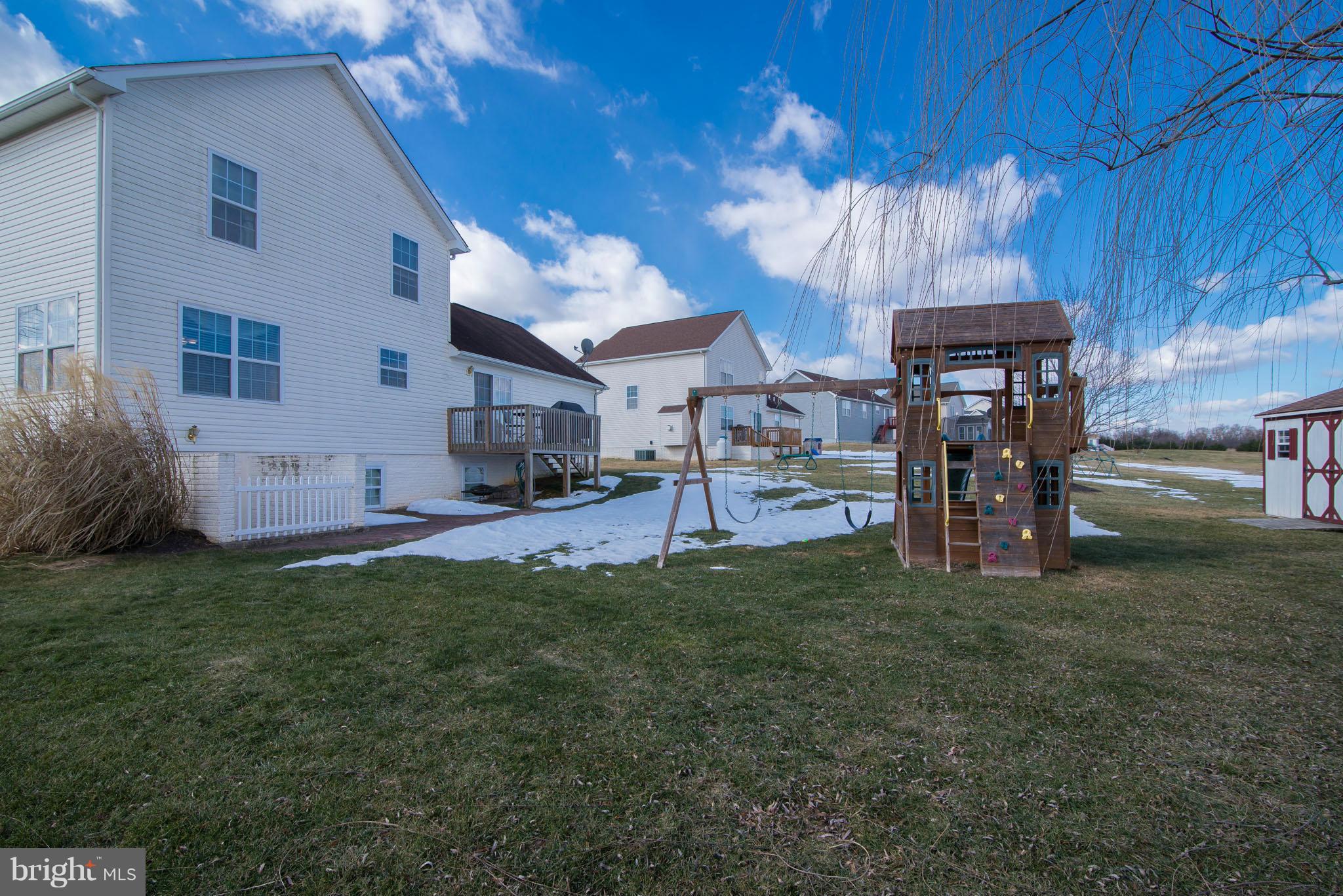 BRIAR RUN - Residential