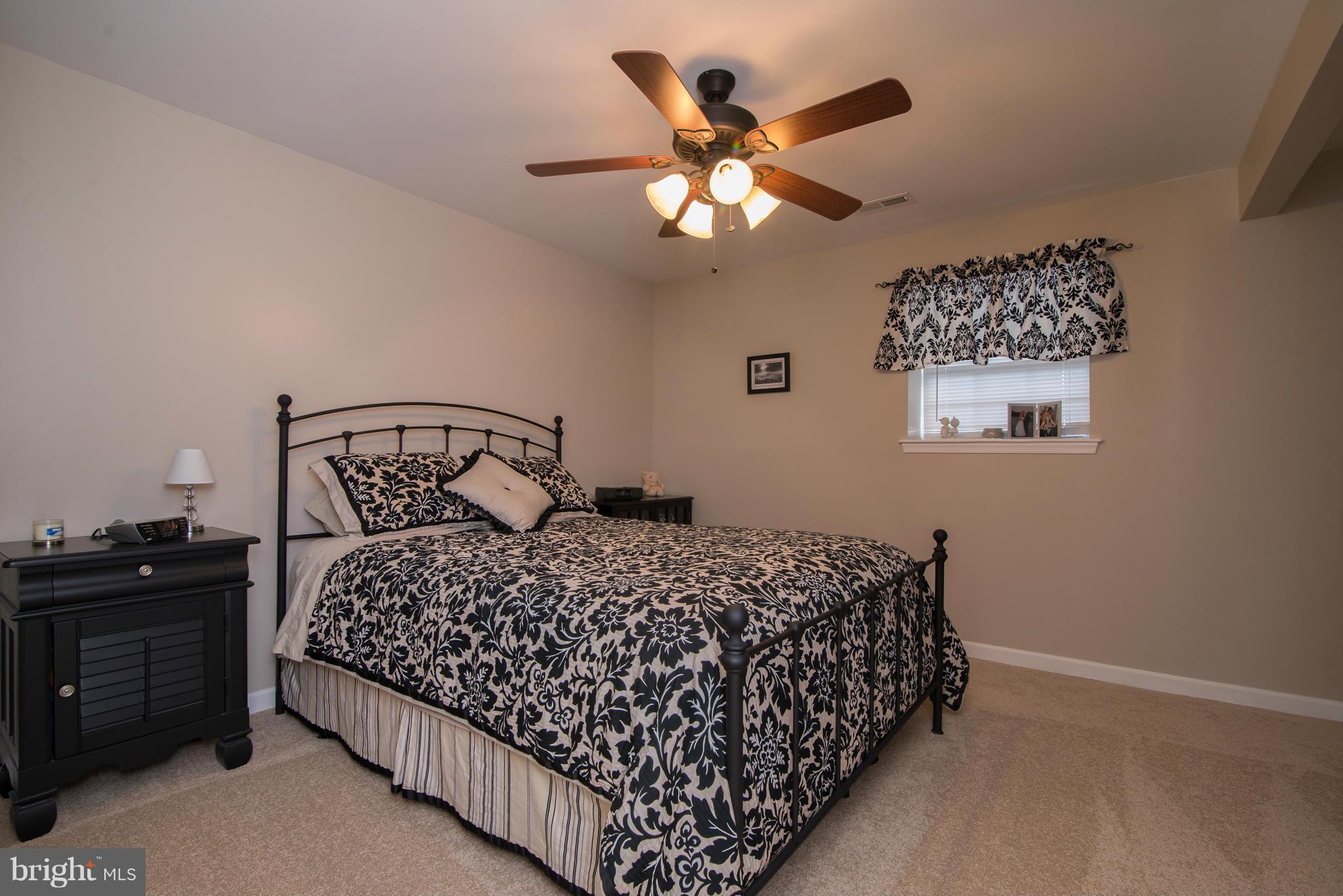 BRIAR RUN - Residential