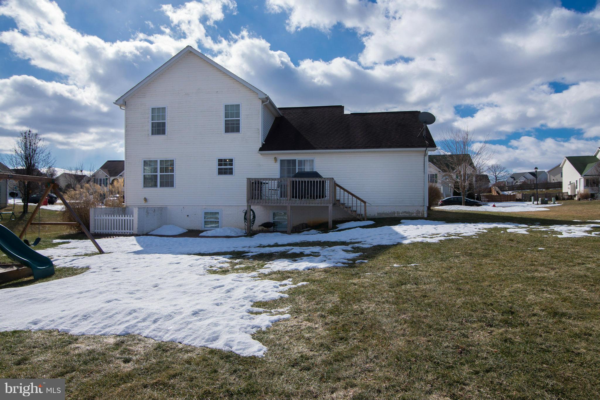 BRIAR RUN - Residential