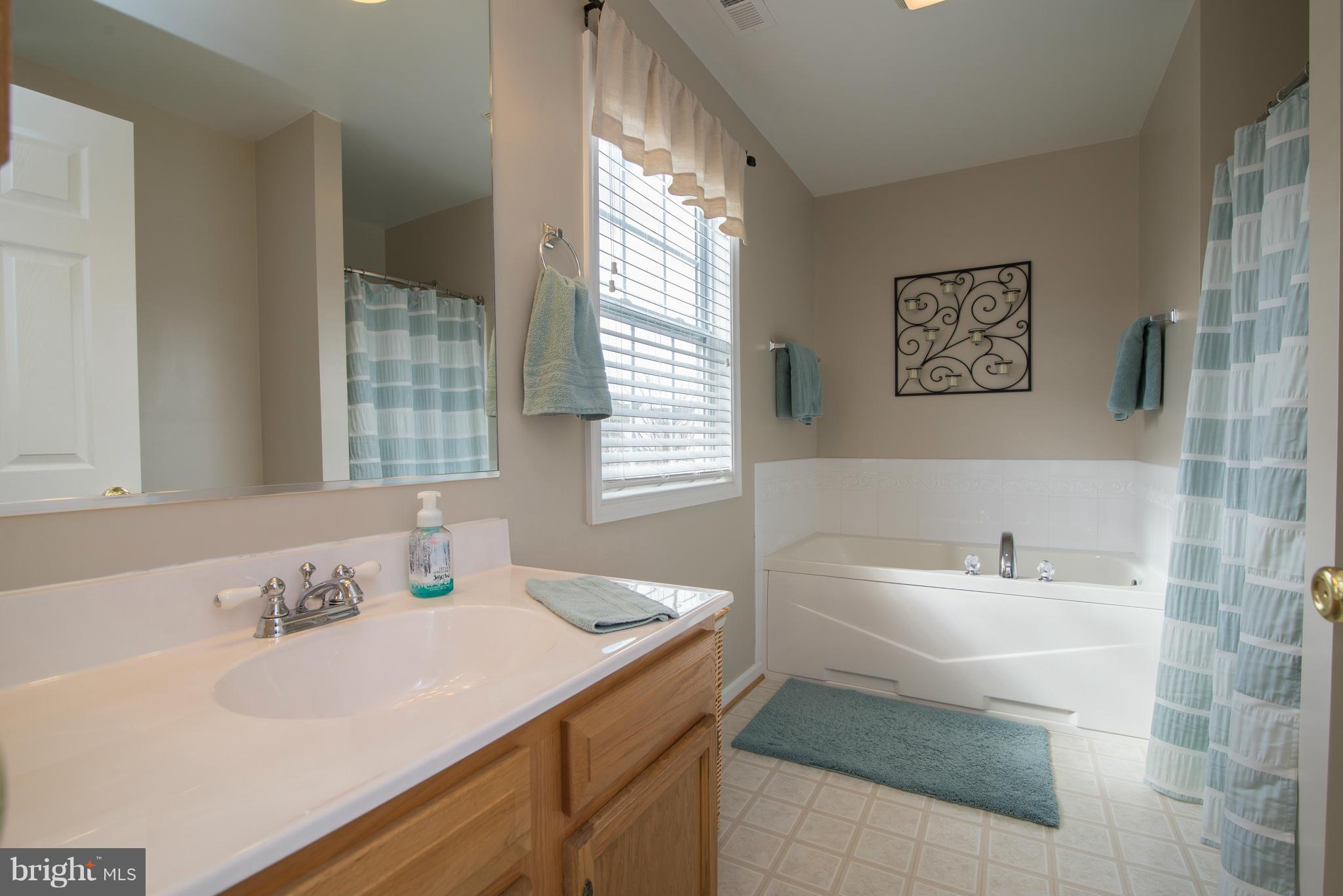 BRIAR RUN - Residential