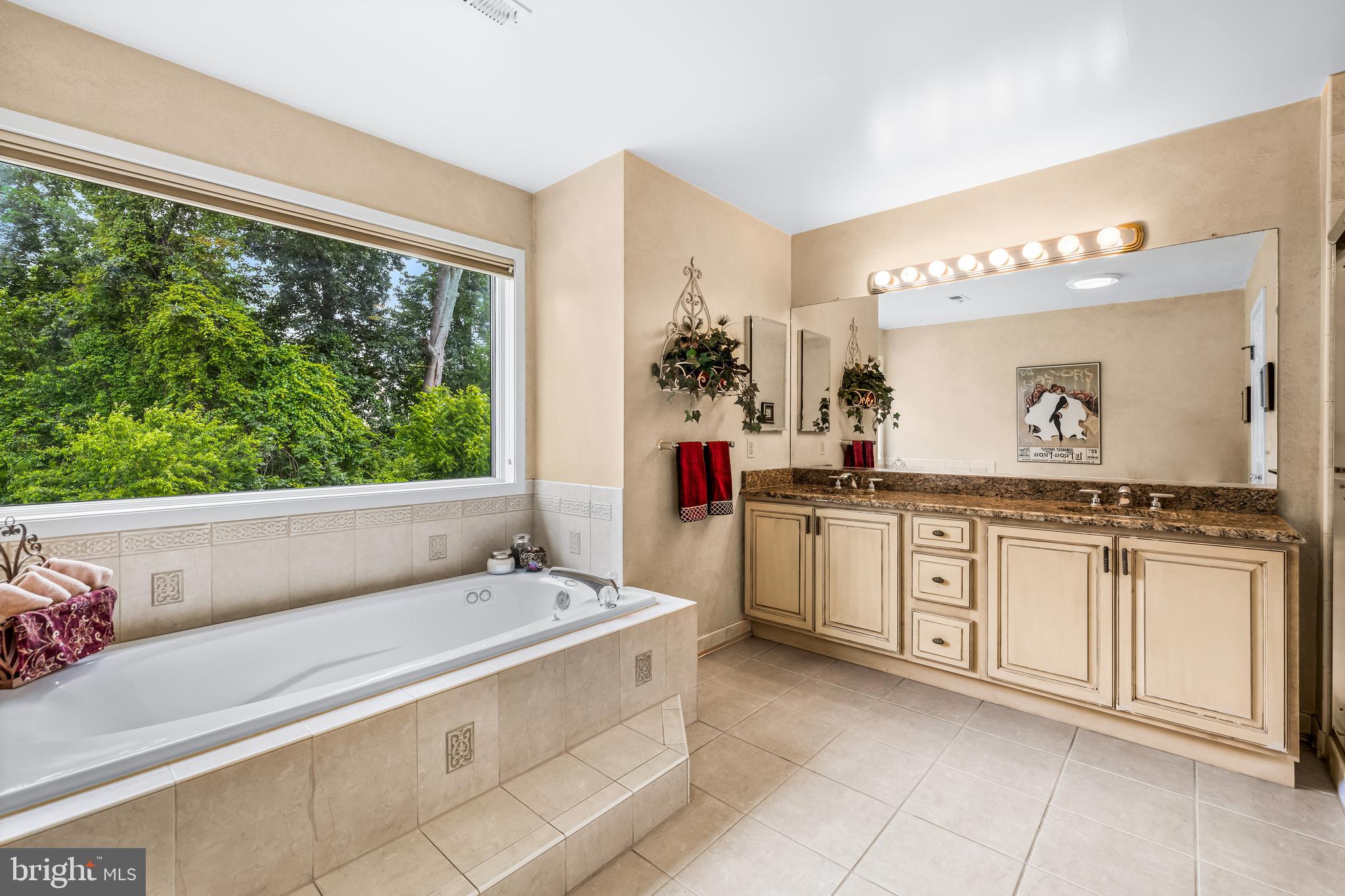 VELVET HILLS SOUTH - Residential