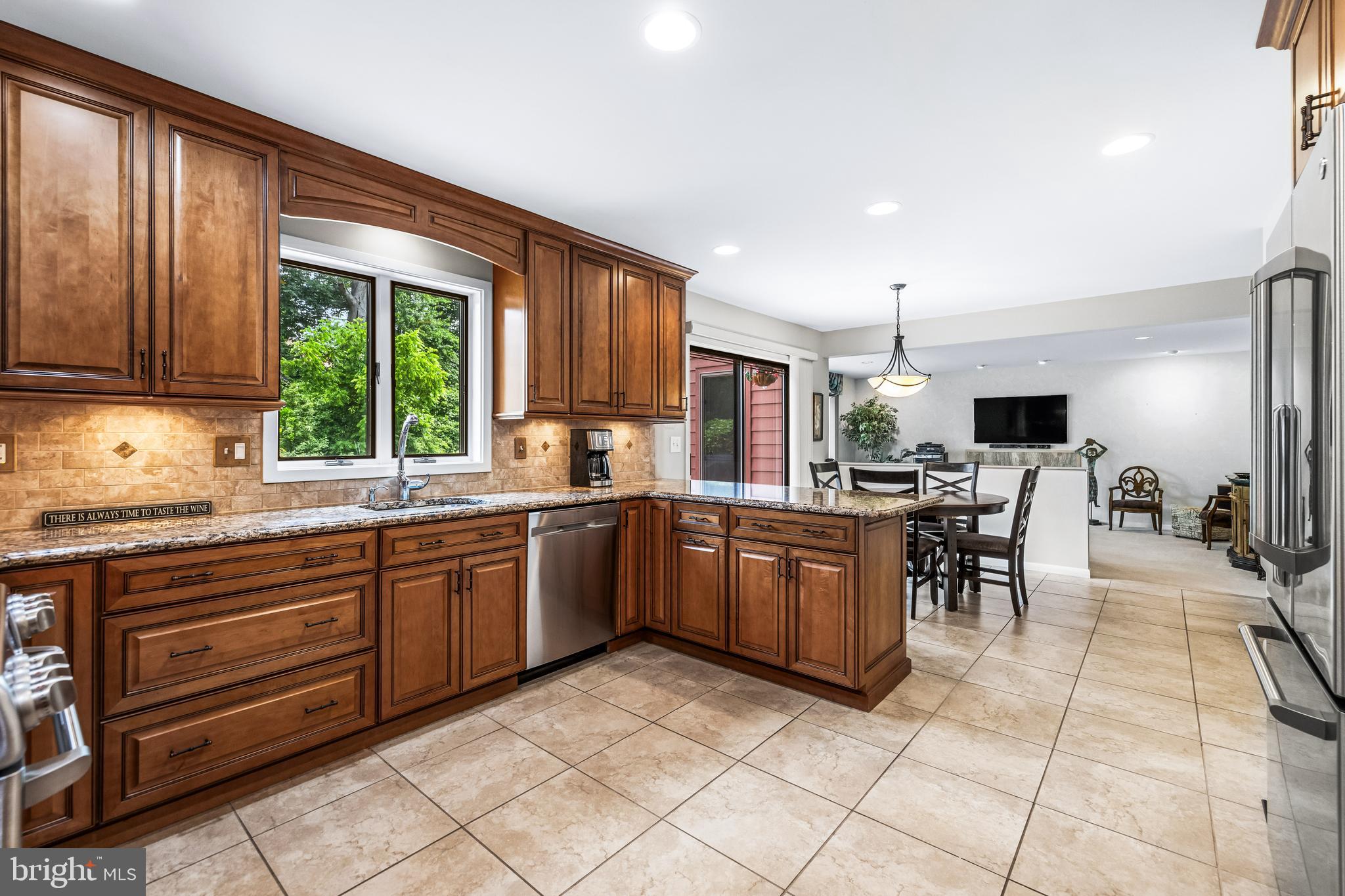 VELVET HILLS SOUTH - Residential