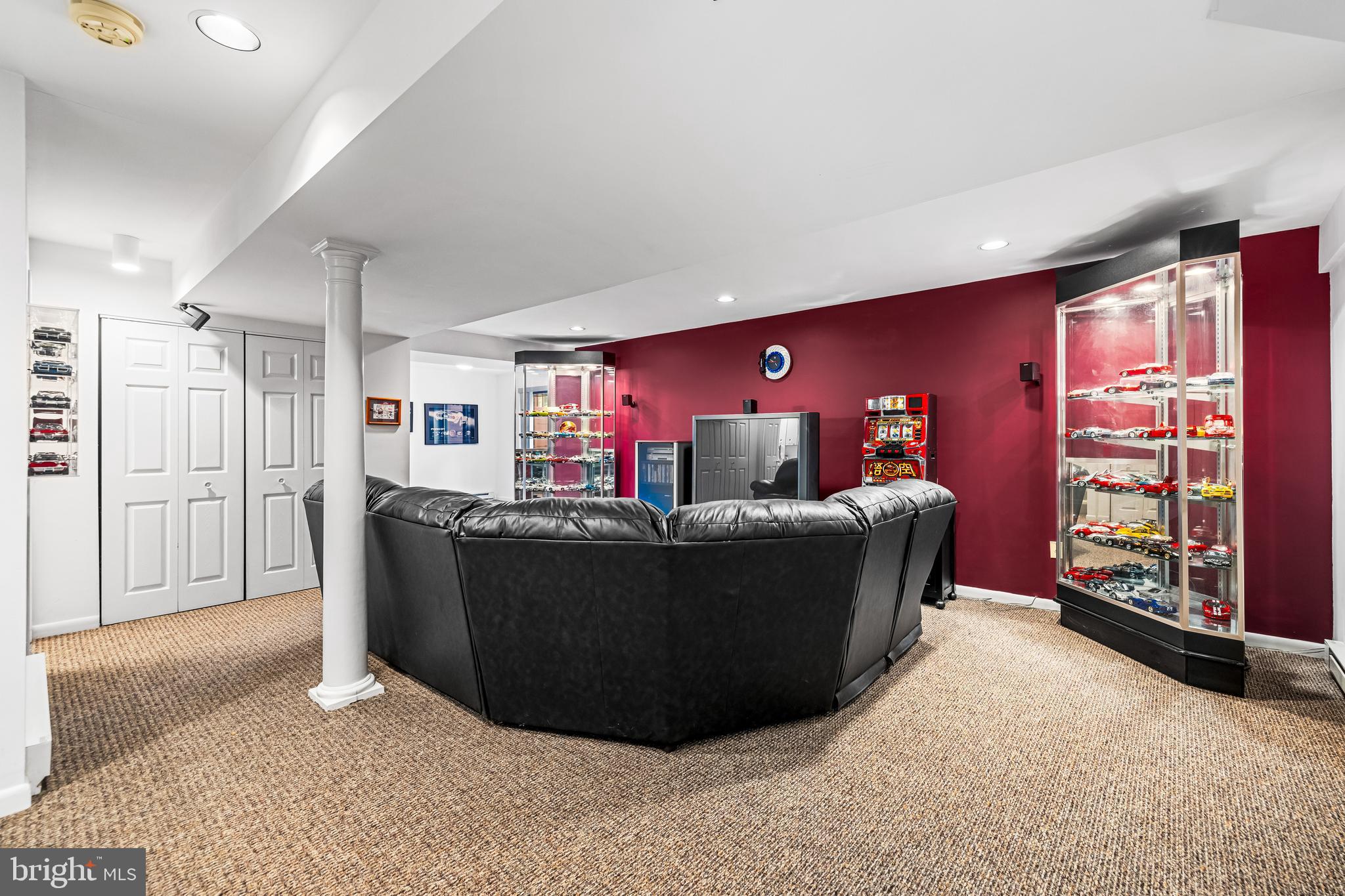 VELVET HILLS SOUTH - Residential