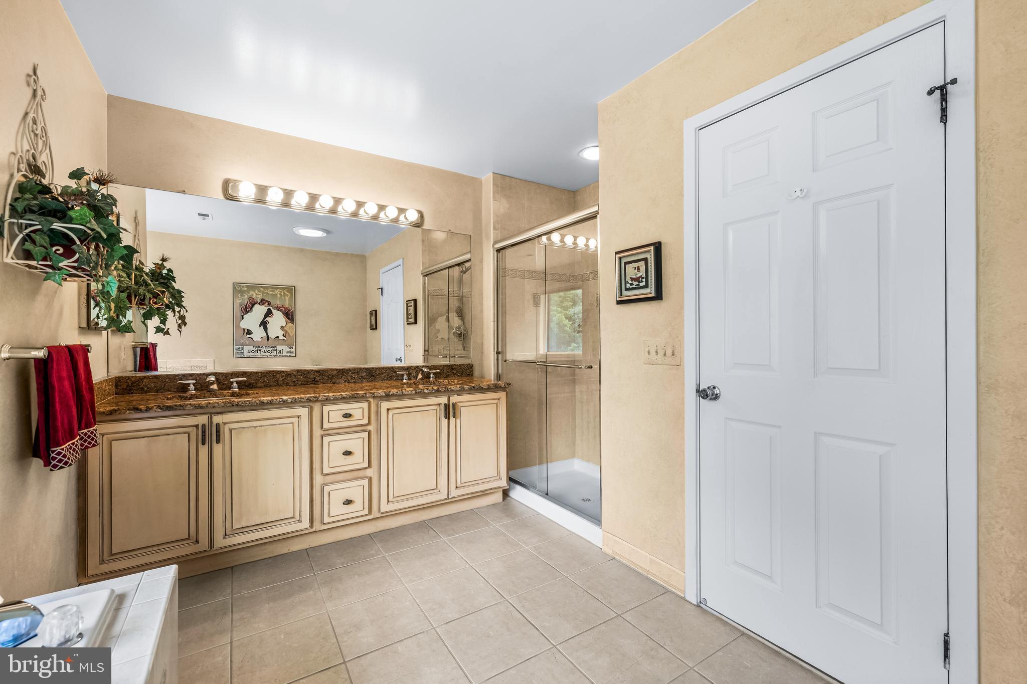 VELVET HILLS SOUTH - Residential