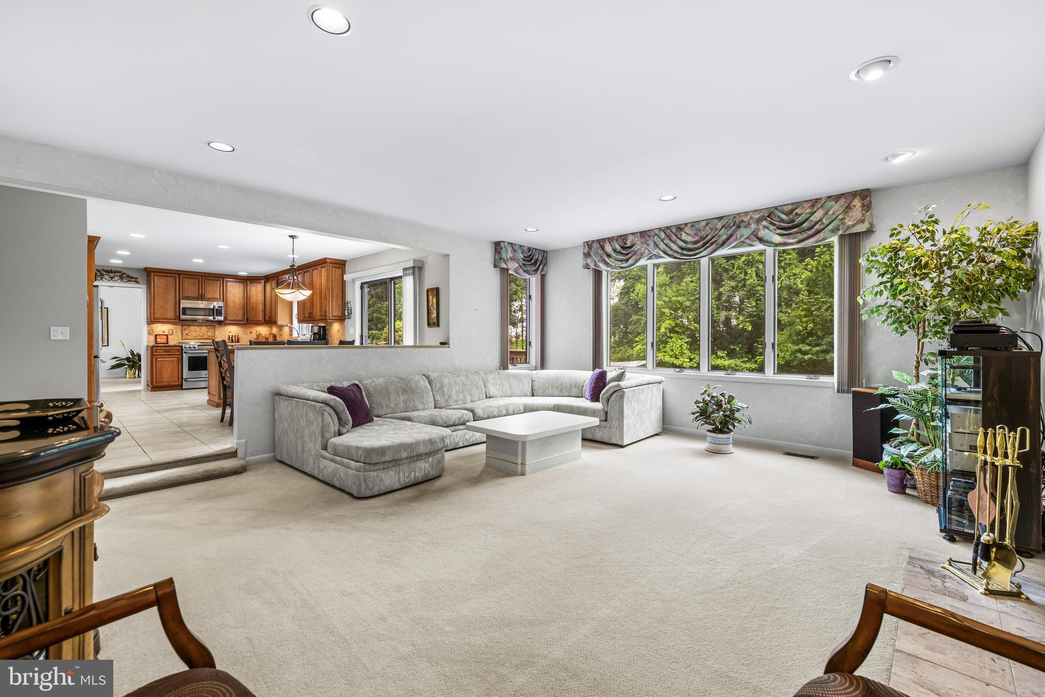 VELVET HILLS SOUTH - Residential