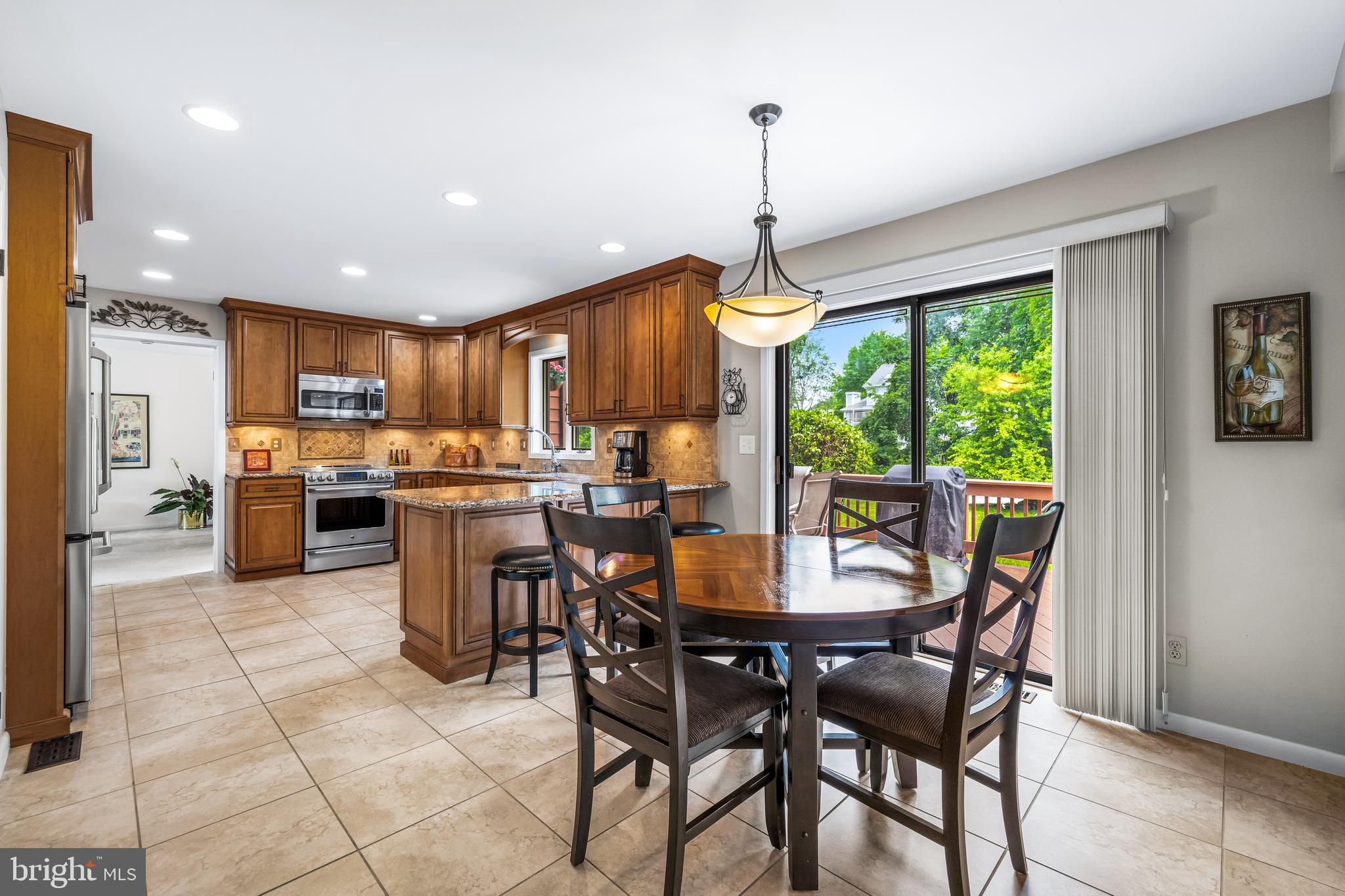 VELVET HILLS SOUTH - Residential