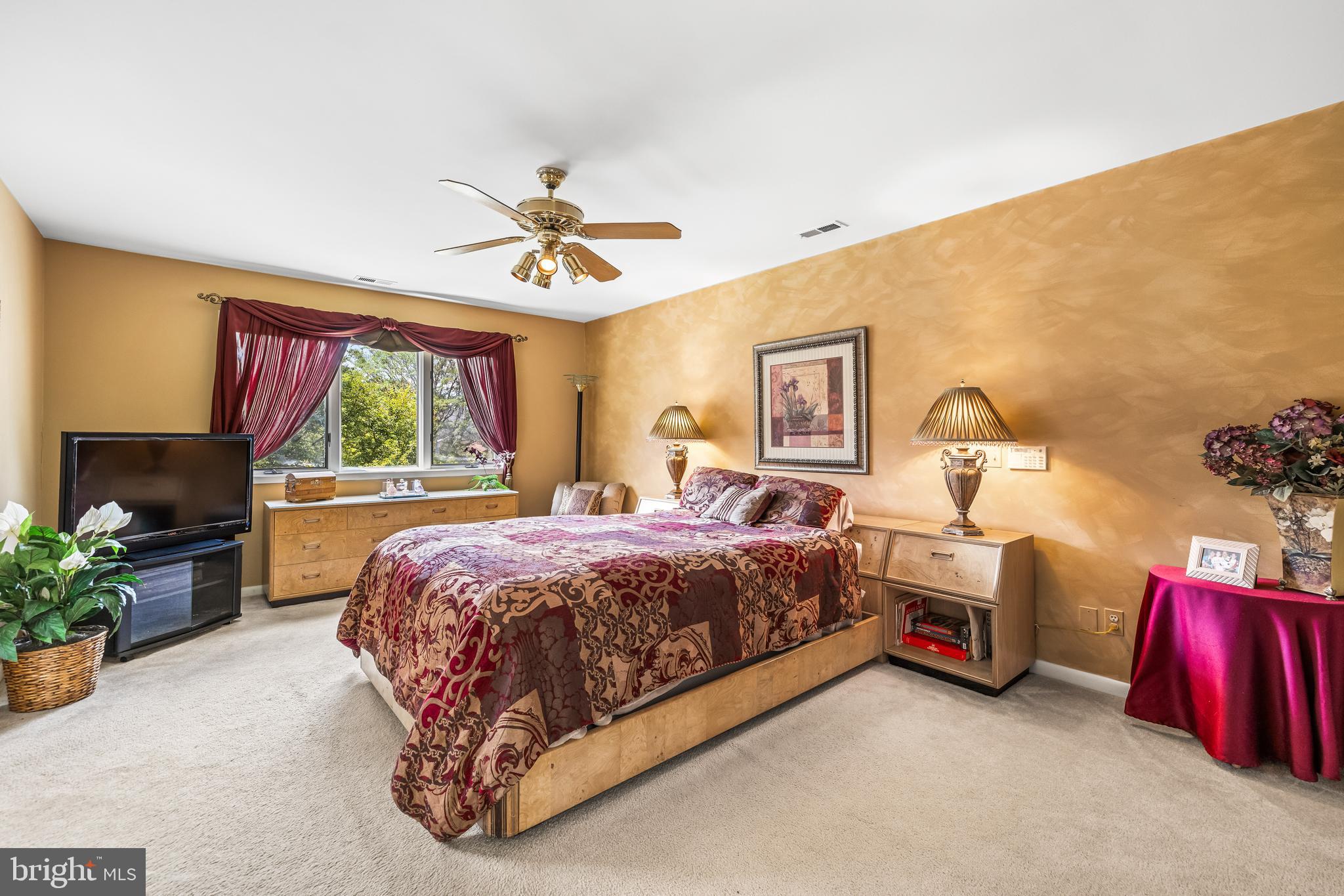 VELVET HILLS SOUTH - Residential