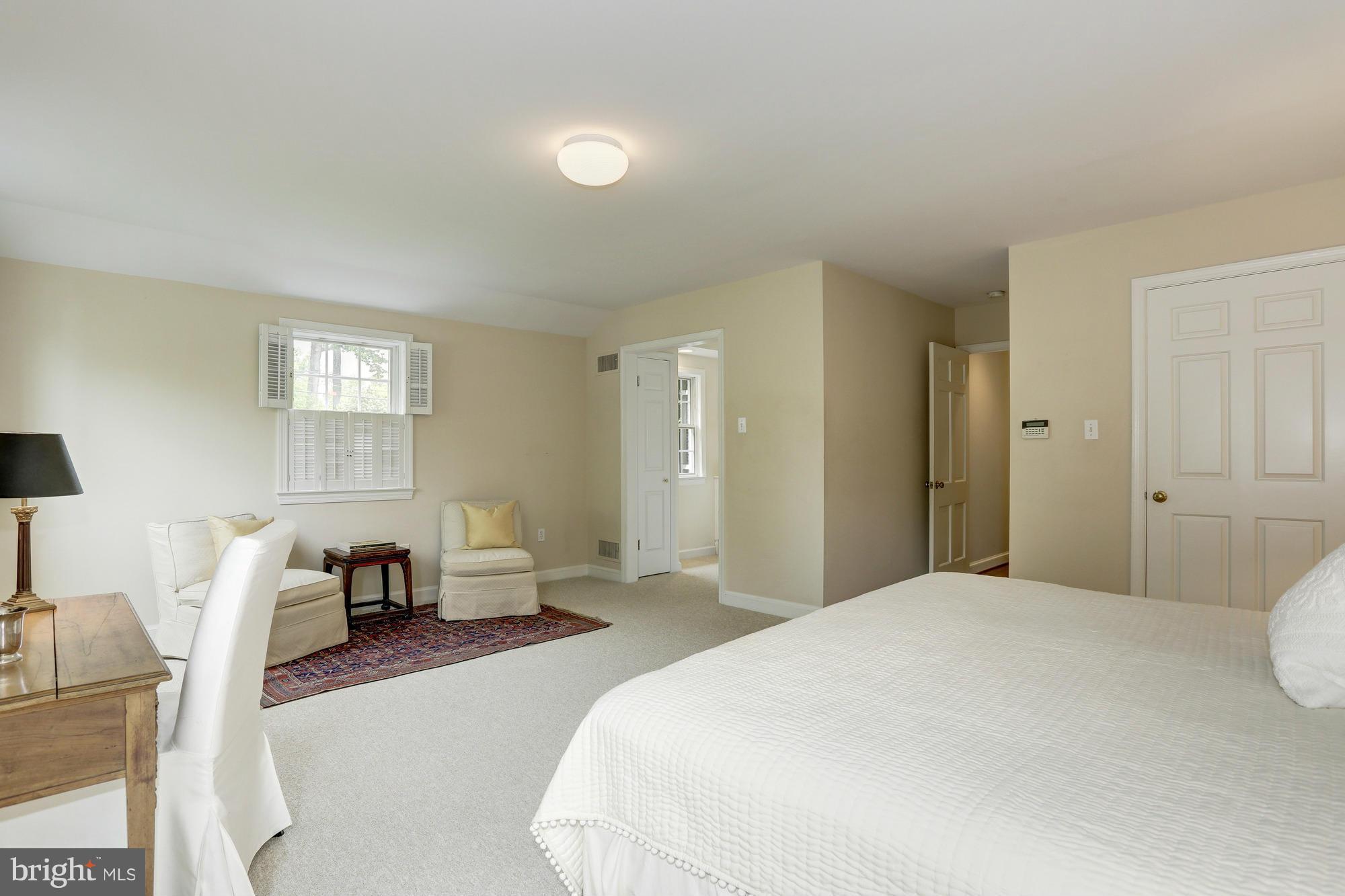 CHEVY CHASE - Residential