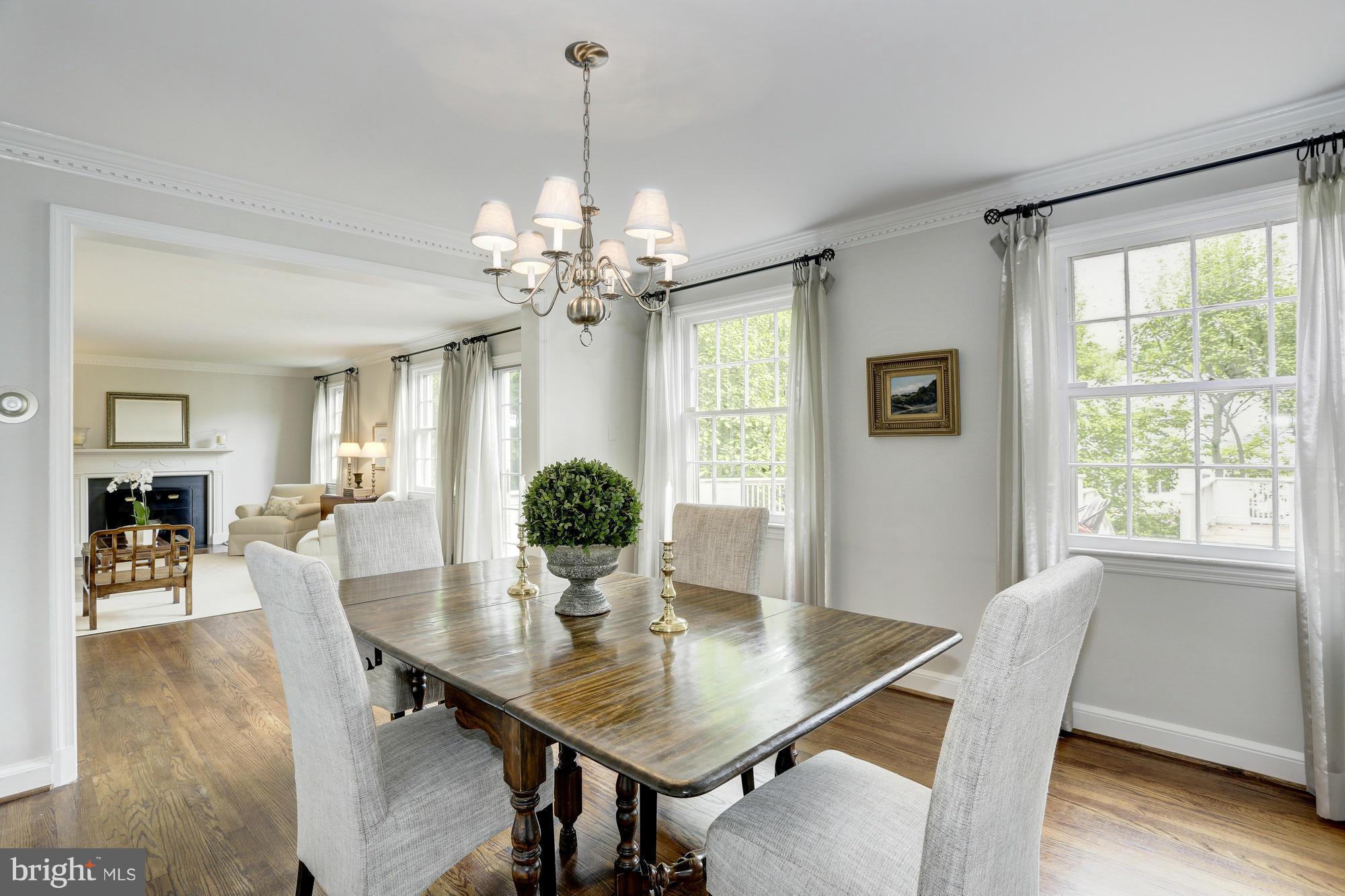 CHEVY CHASE - Residential