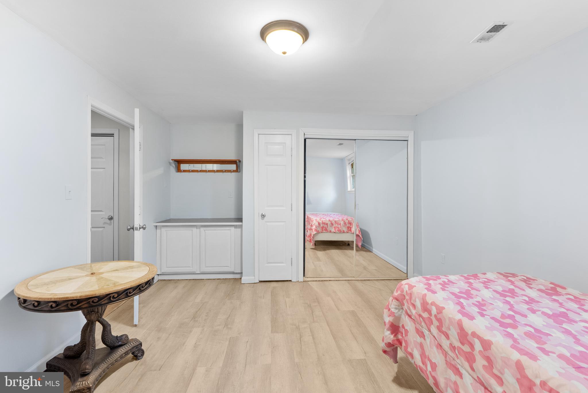 CYPRESS RUN - Residential