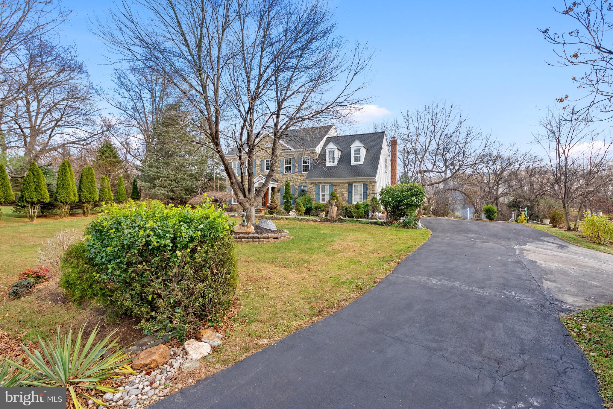 CYPRESS RUN - Residential