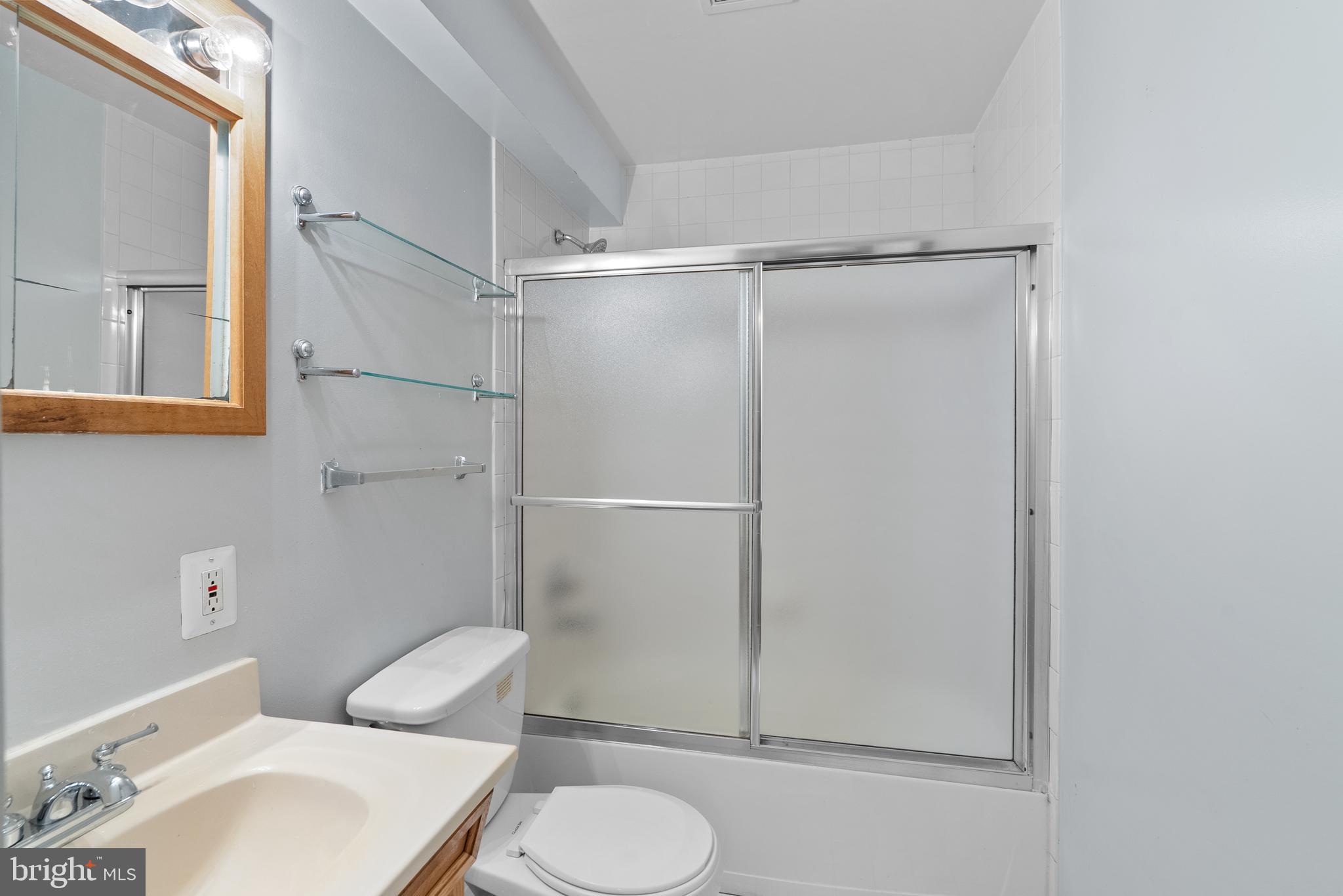 CYPRESS RUN - Residential