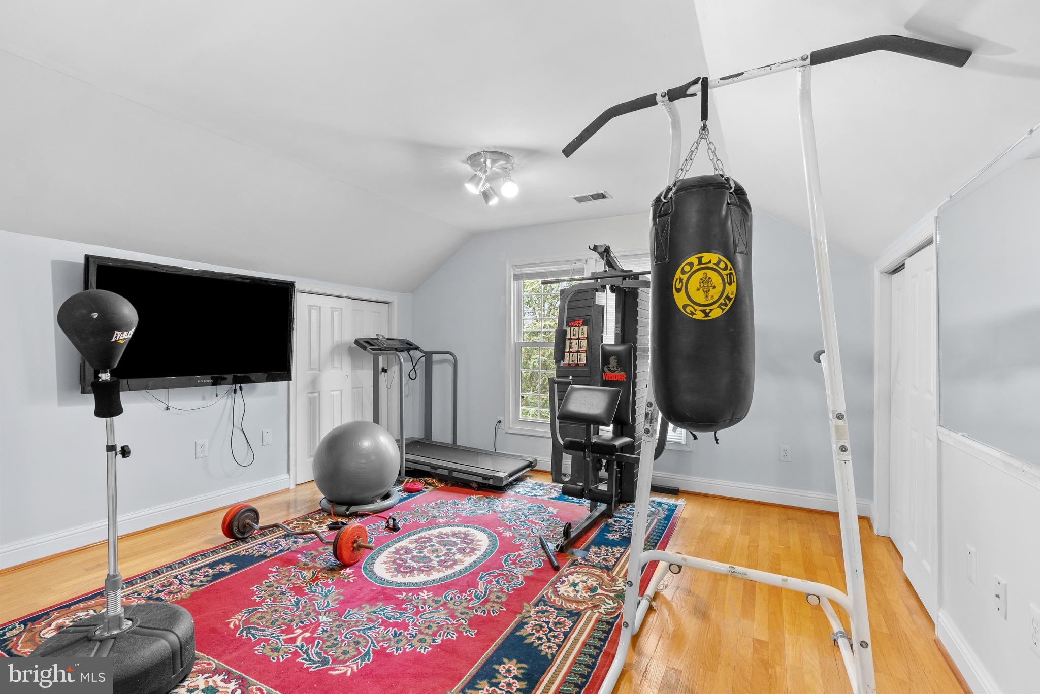 CYPRESS RUN - Residential