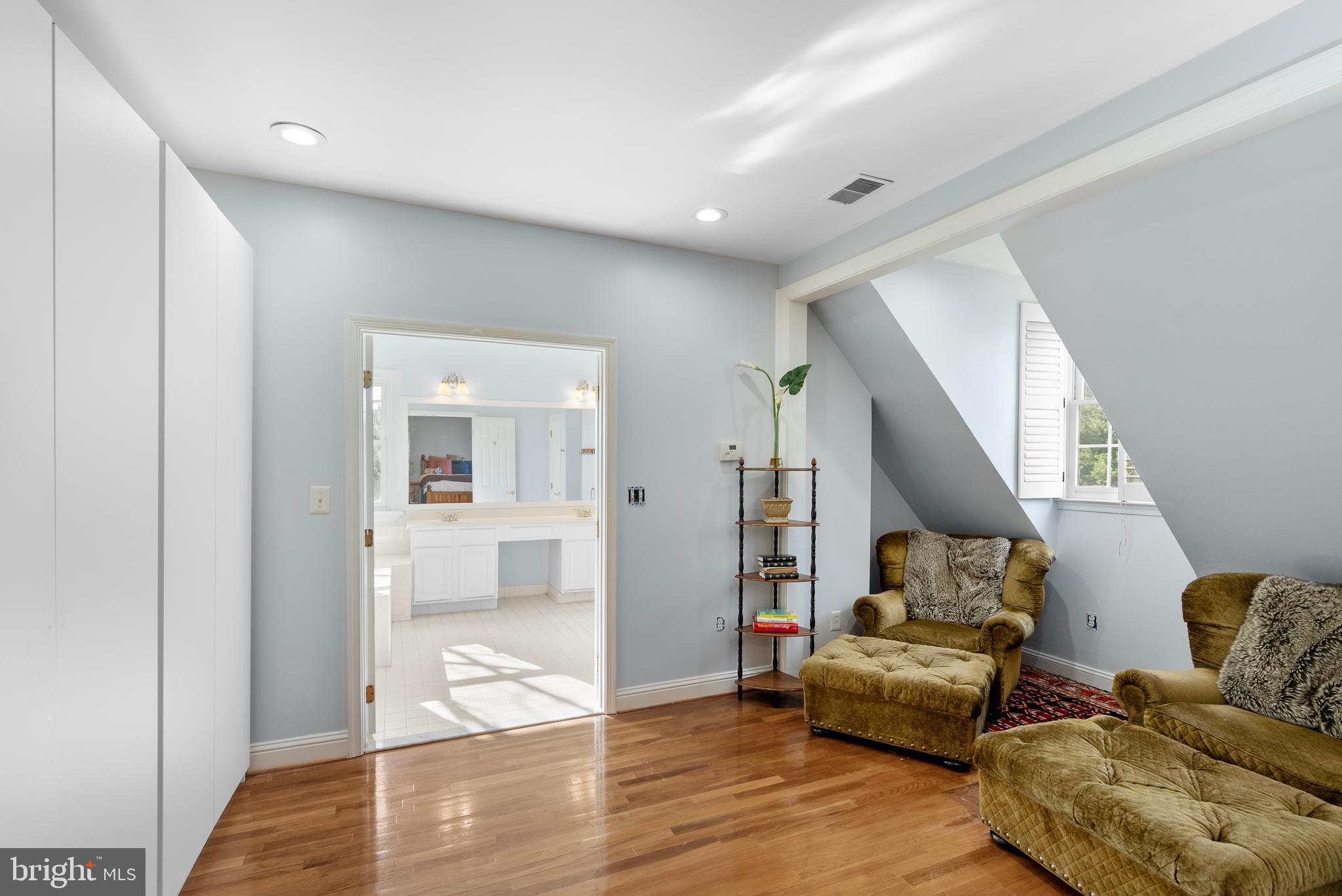 CYPRESS RUN - Residential