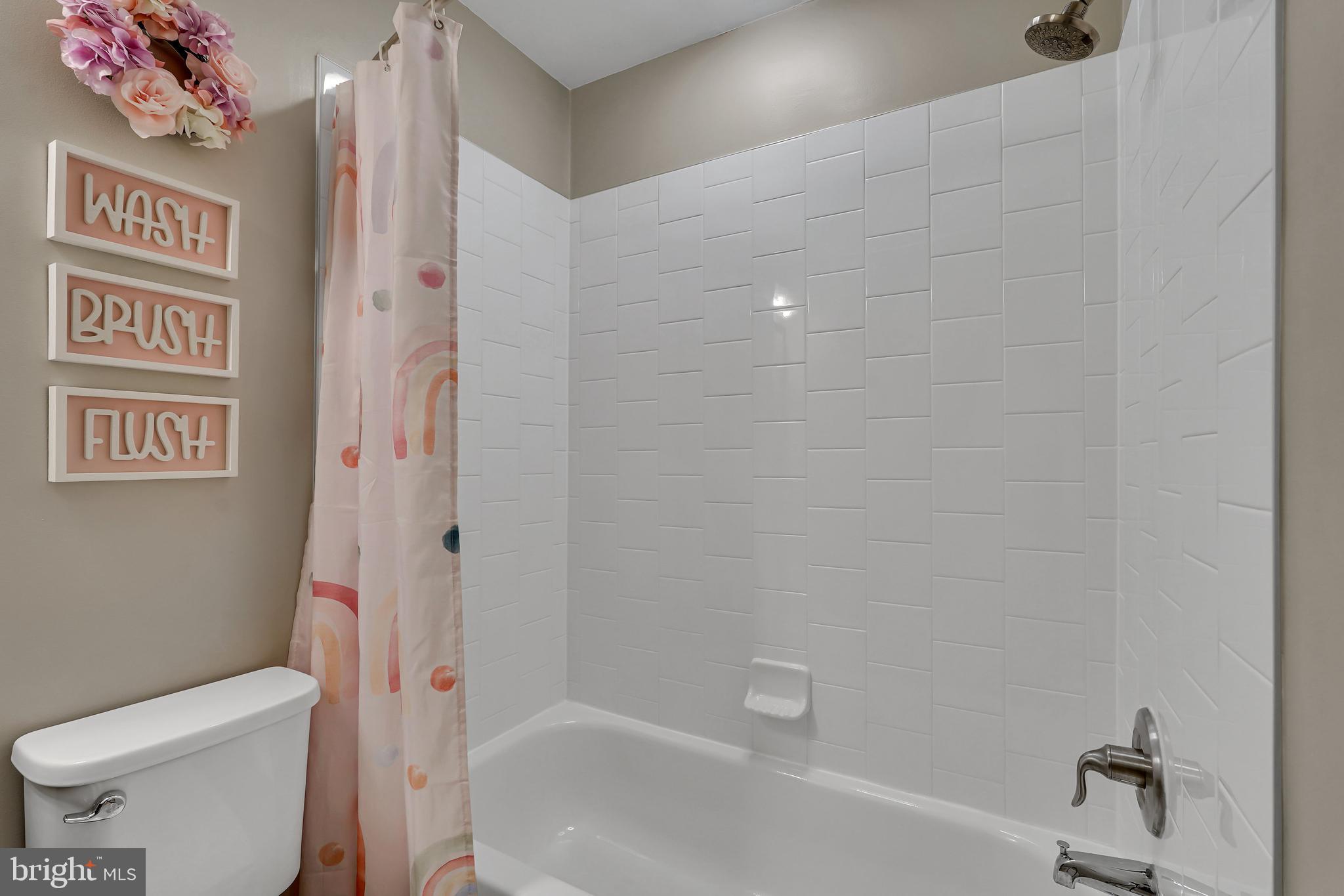 CENTRE RIDGE - Residential