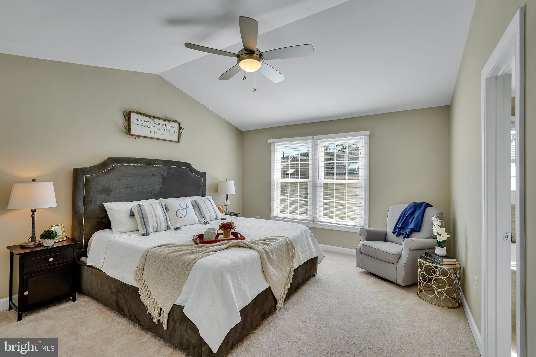 CENTRE RIDGE - Residential