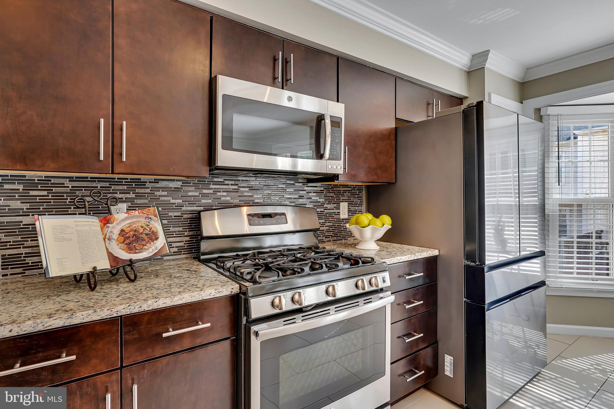 CENTRE RIDGE - Residential