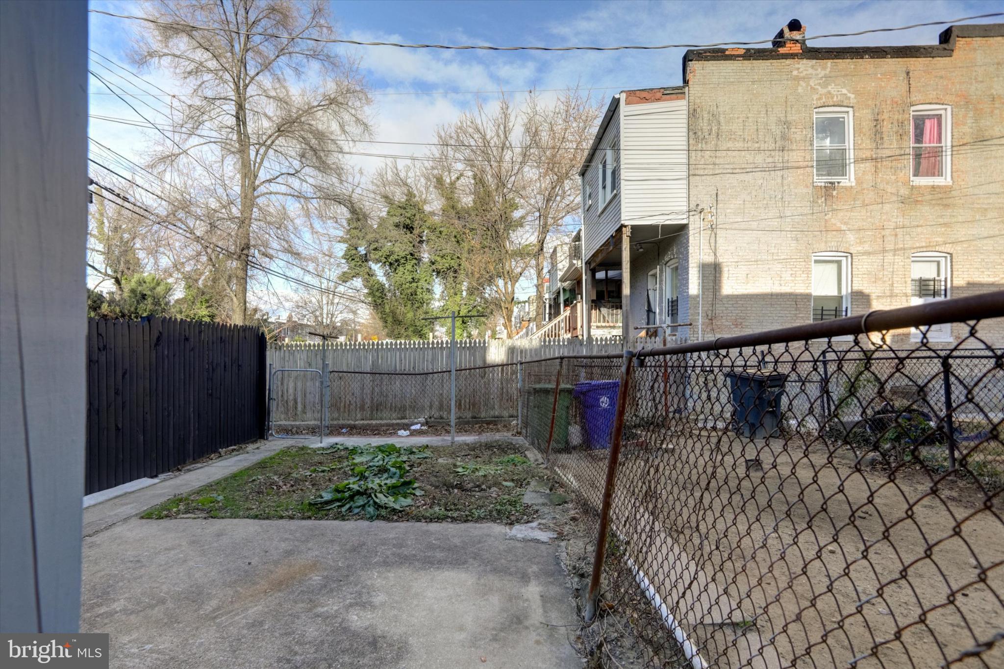 PENN NORTH - Residential