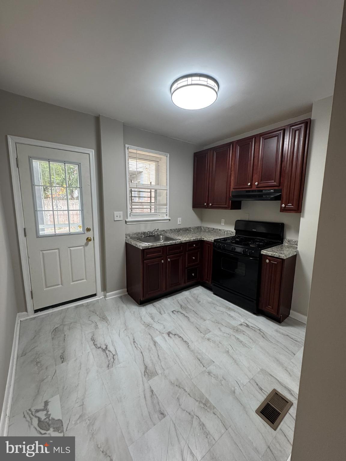 PENN NORTH - Residential