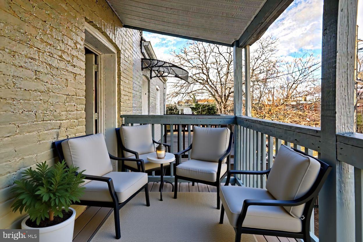 PENN NORTH - Residential