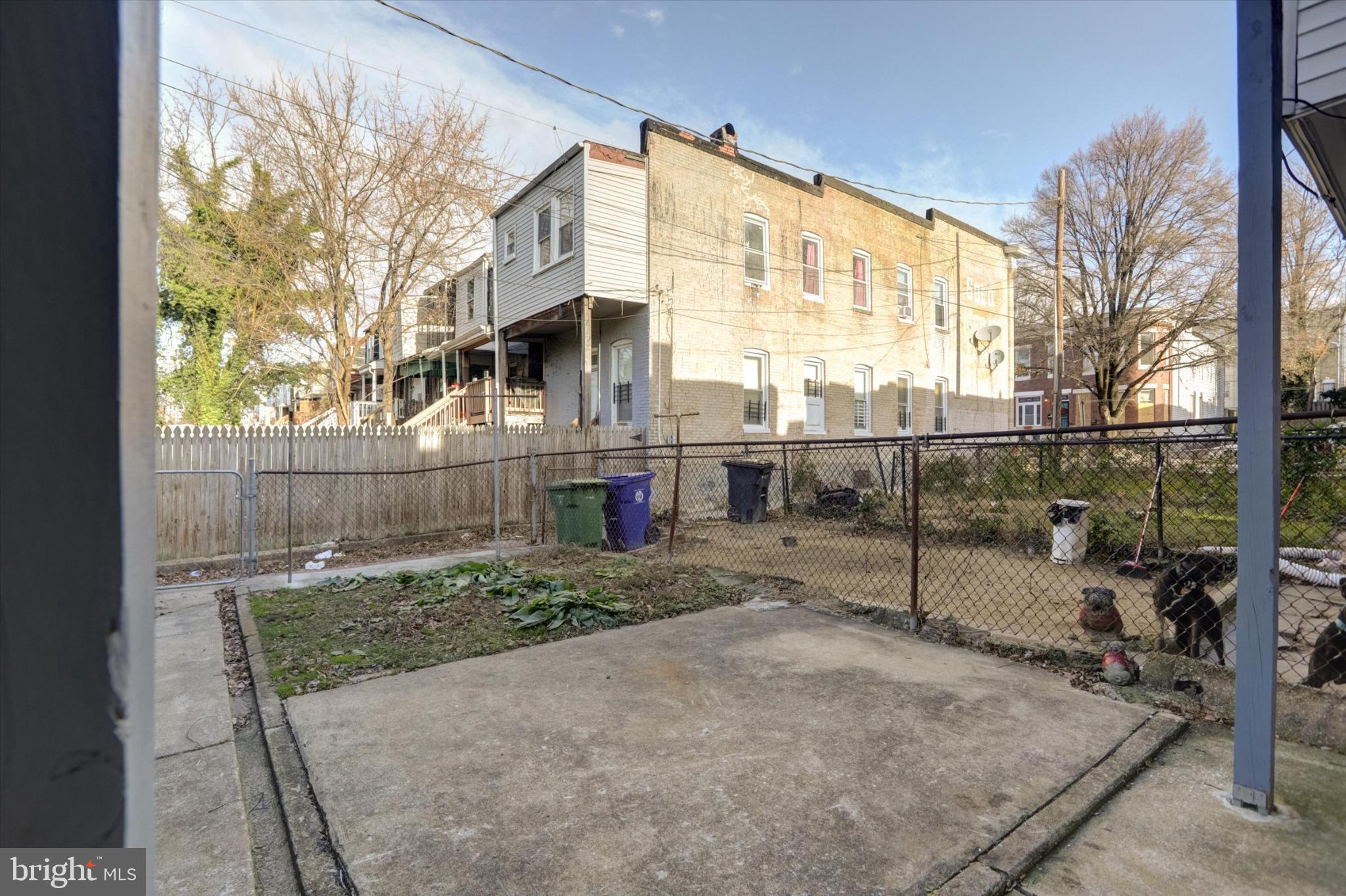 PENN NORTH - Residential