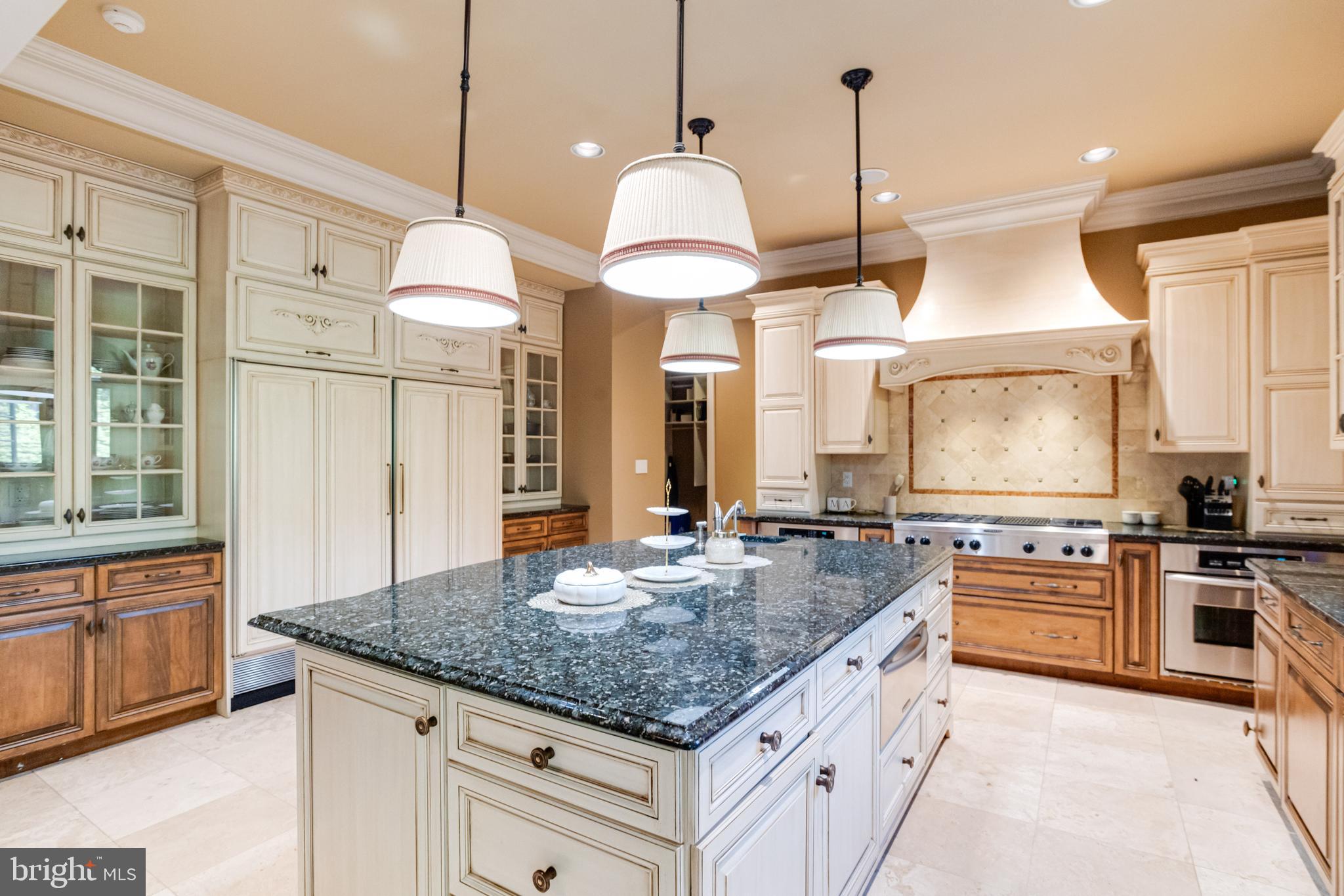 NORTH ROLAND PARK - Residential