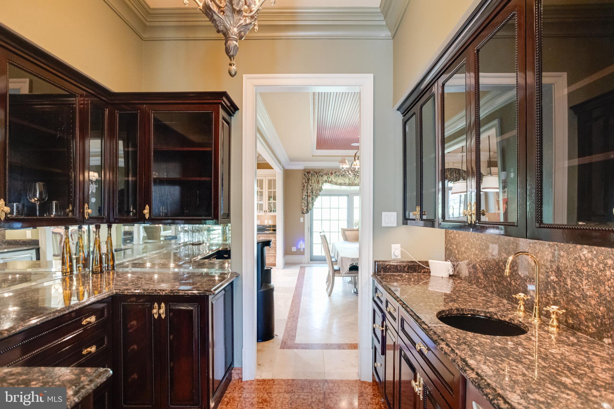 NORTH ROLAND PARK - Residential