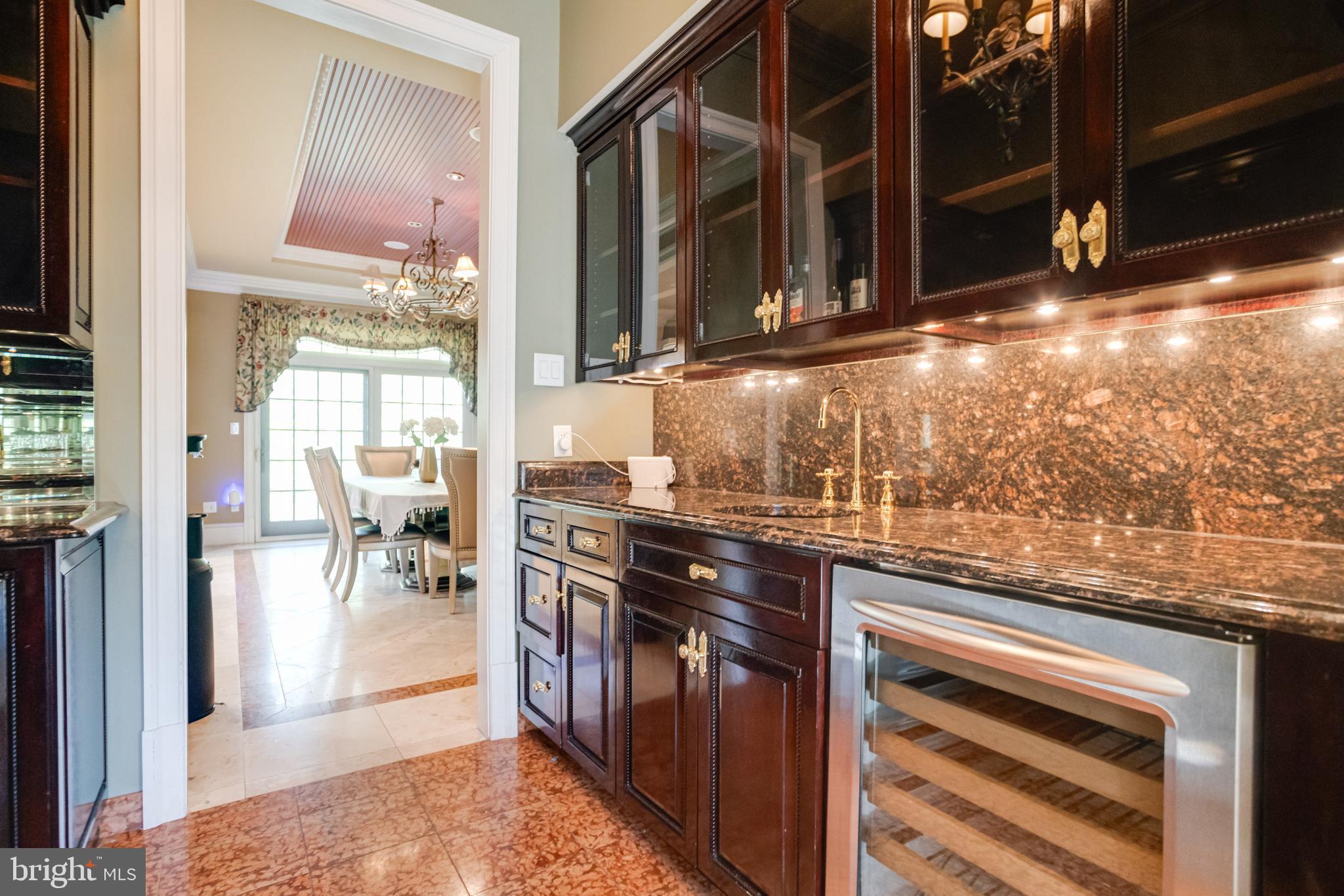 NORTH ROLAND PARK - Residential