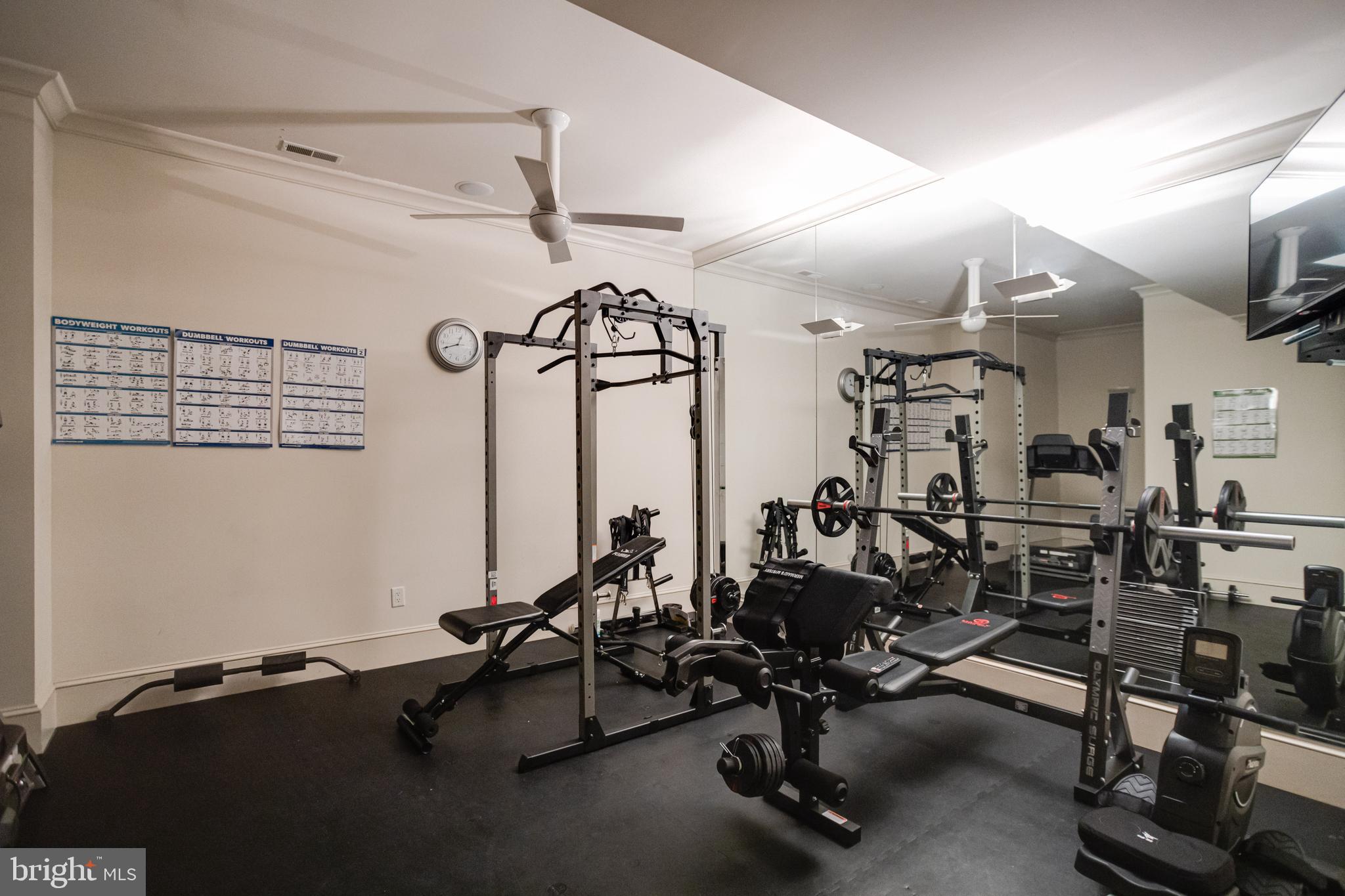 NORTH ROLAND PARK - Residential