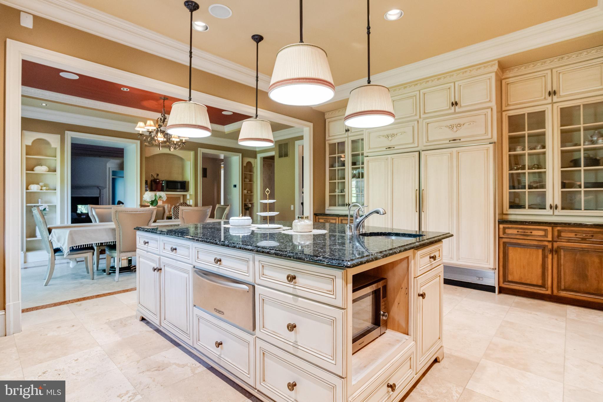 NORTH ROLAND PARK - Residential