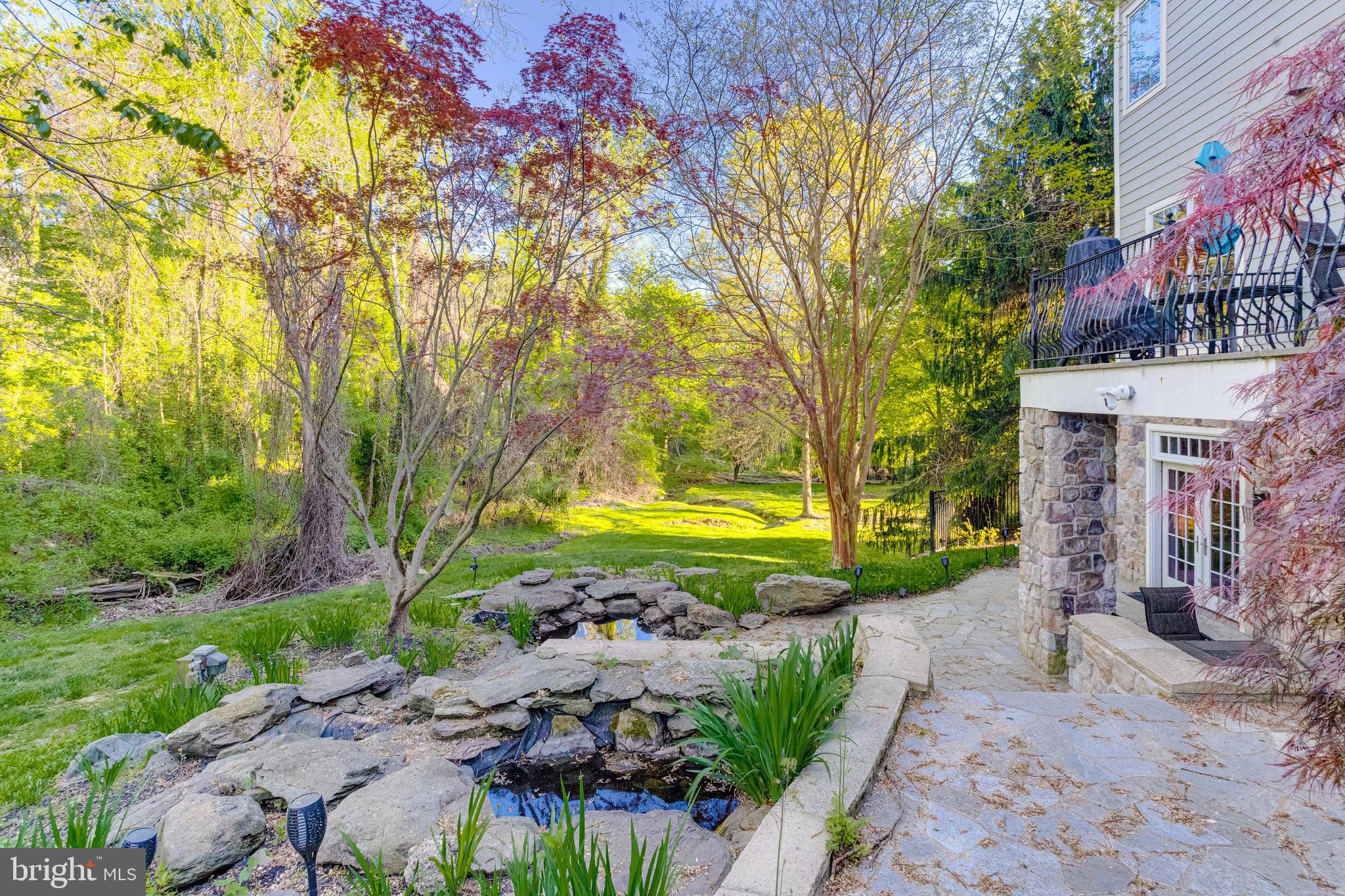 NORTH ROLAND PARK - Residential
