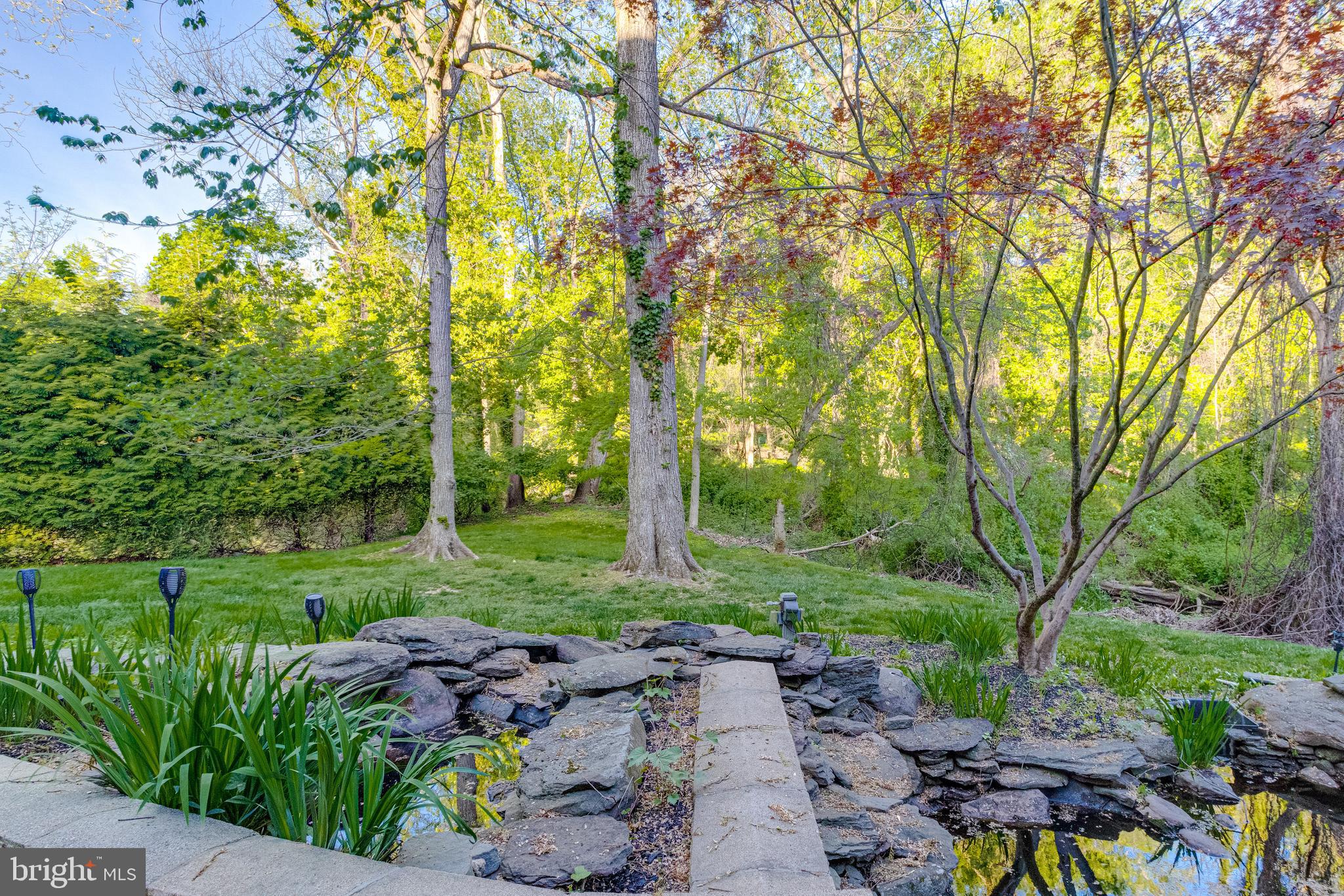 NORTH ROLAND PARK - Residential