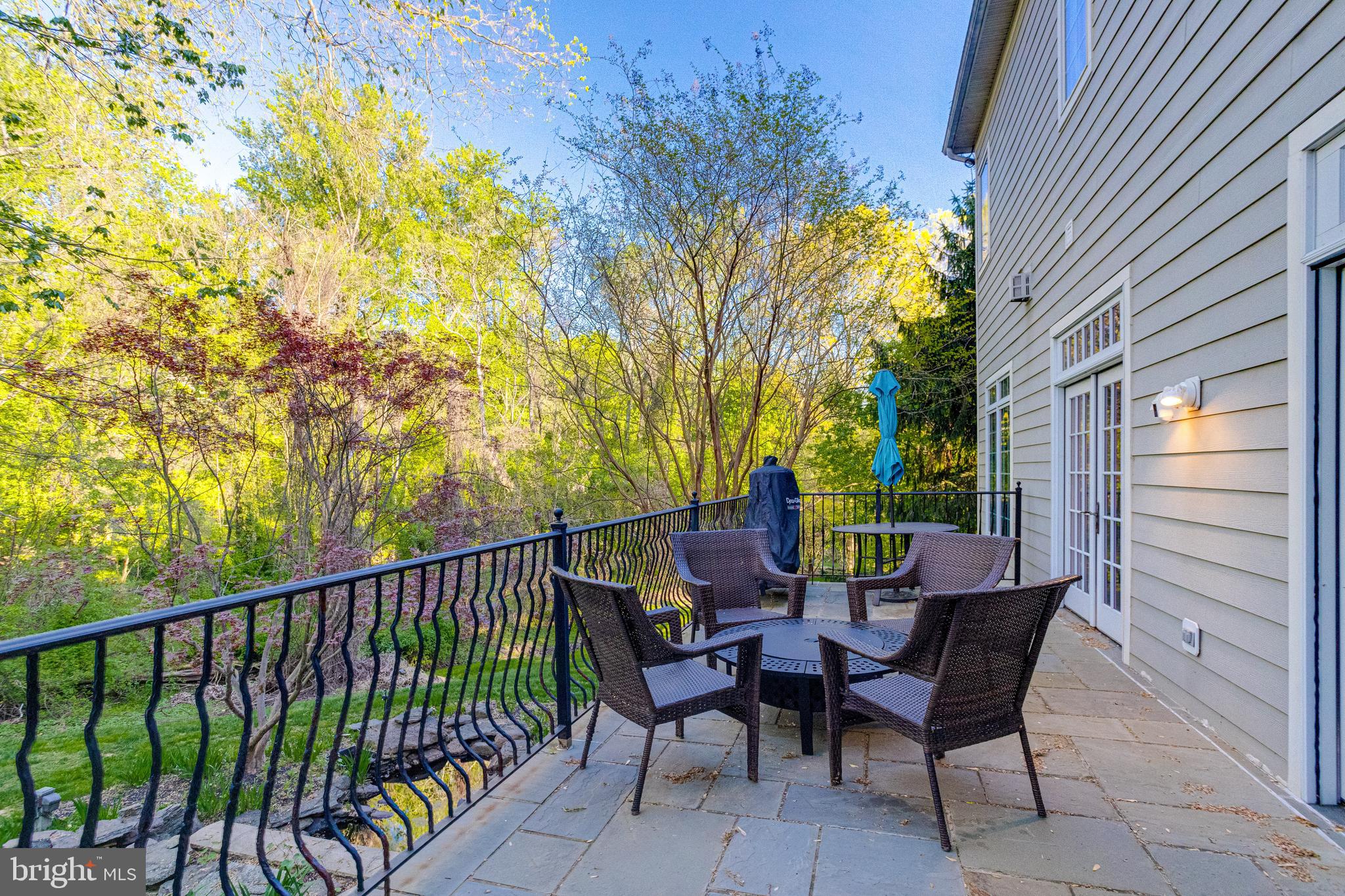 NORTH ROLAND PARK - Residential