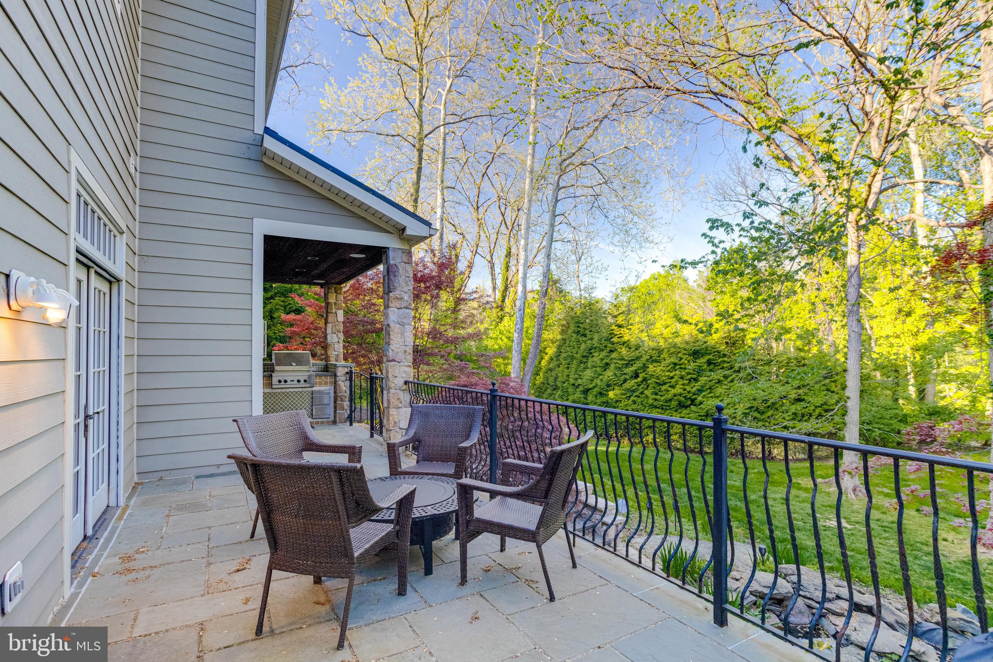 NORTH ROLAND PARK - Residential