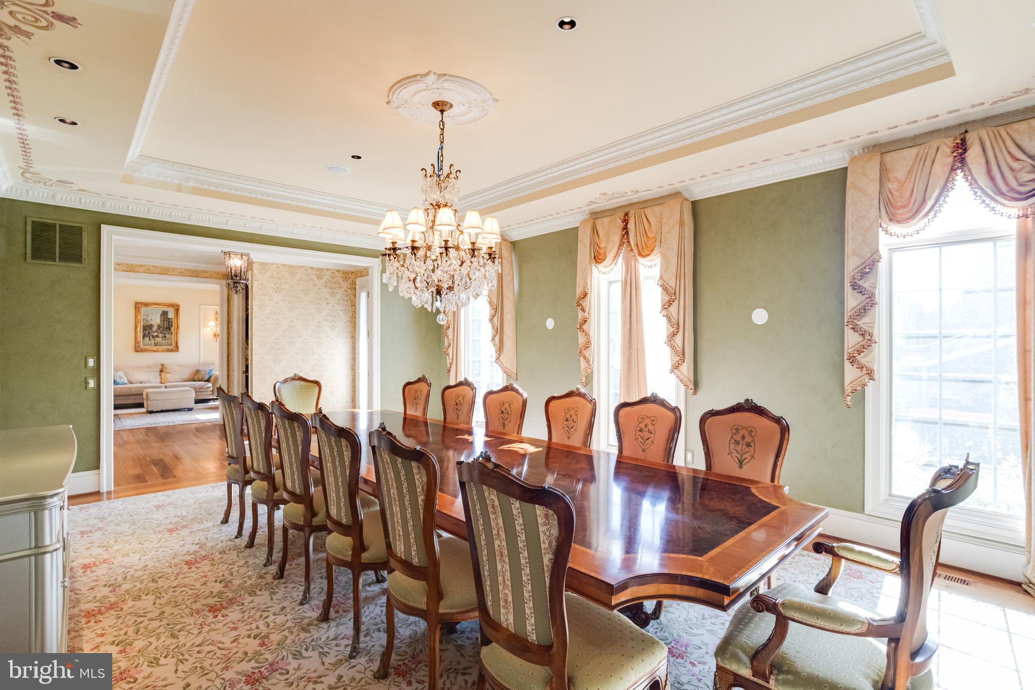 NORTH ROLAND PARK - Residential