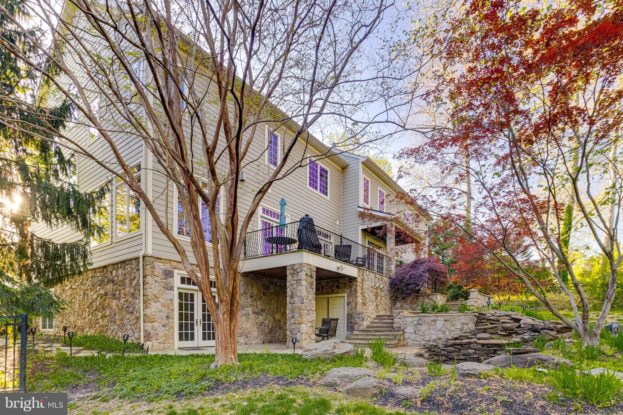 NORTH ROLAND PARK - Residential