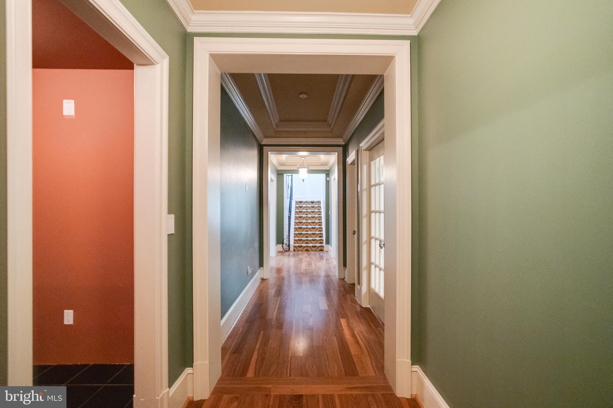 NORTH ROLAND PARK - Residential