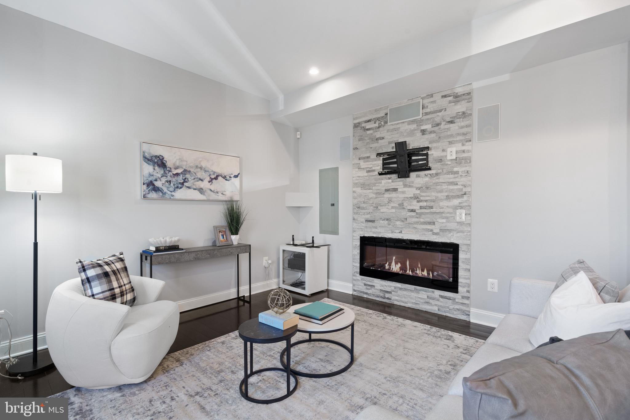 1501 1ST STREET NW 1